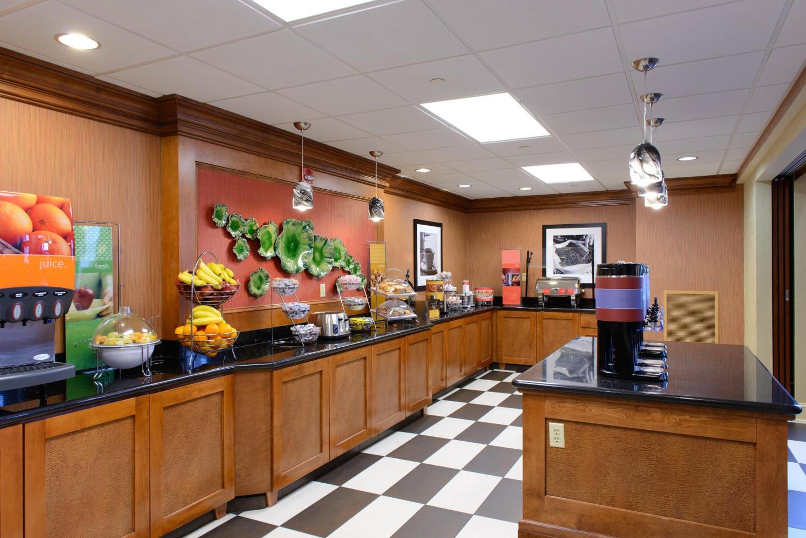 Hampton Inn & Suites Frederick-Fort Detrick