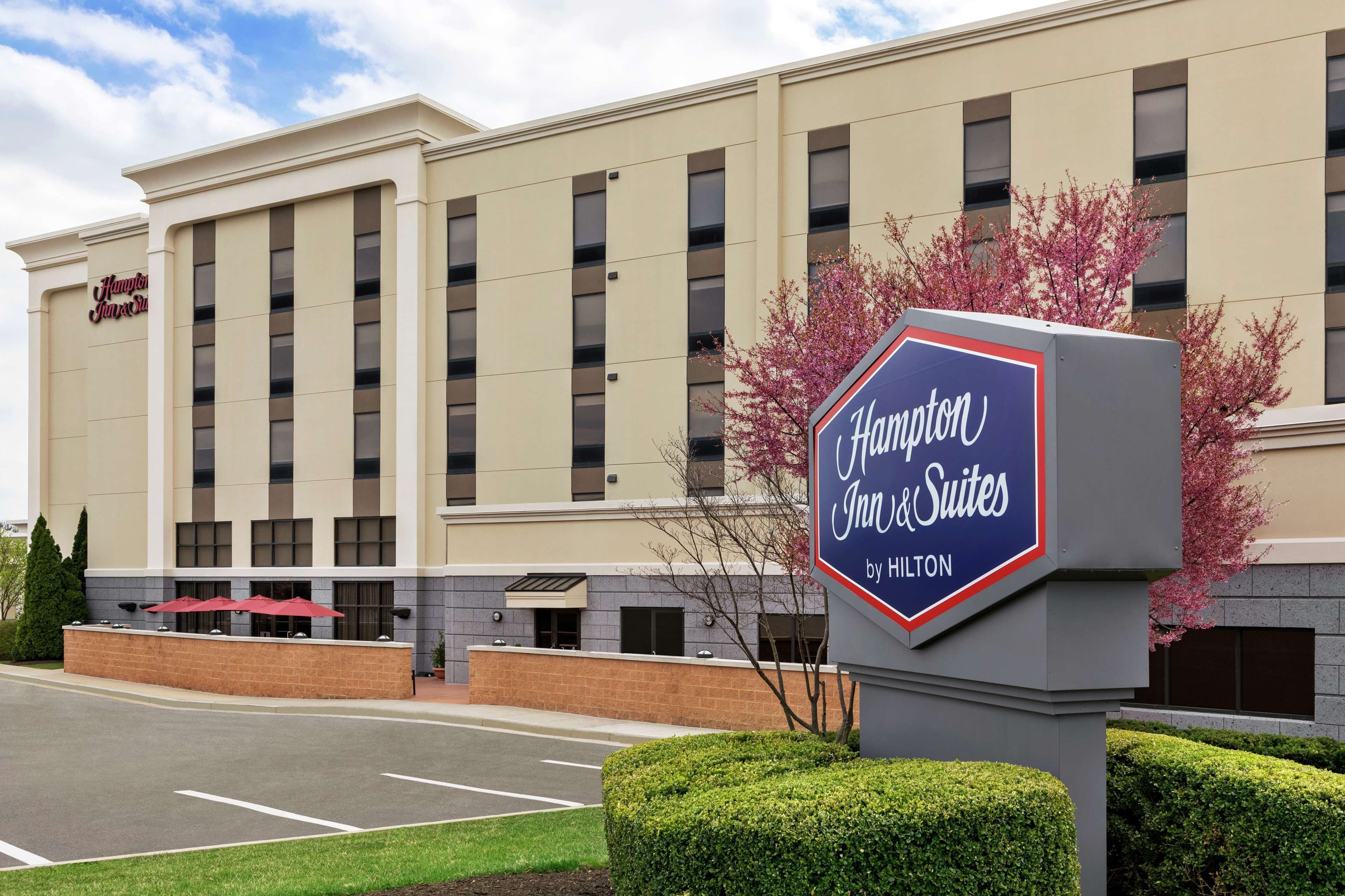 Hampton Inn & Suites Frederick-Fort Detrick