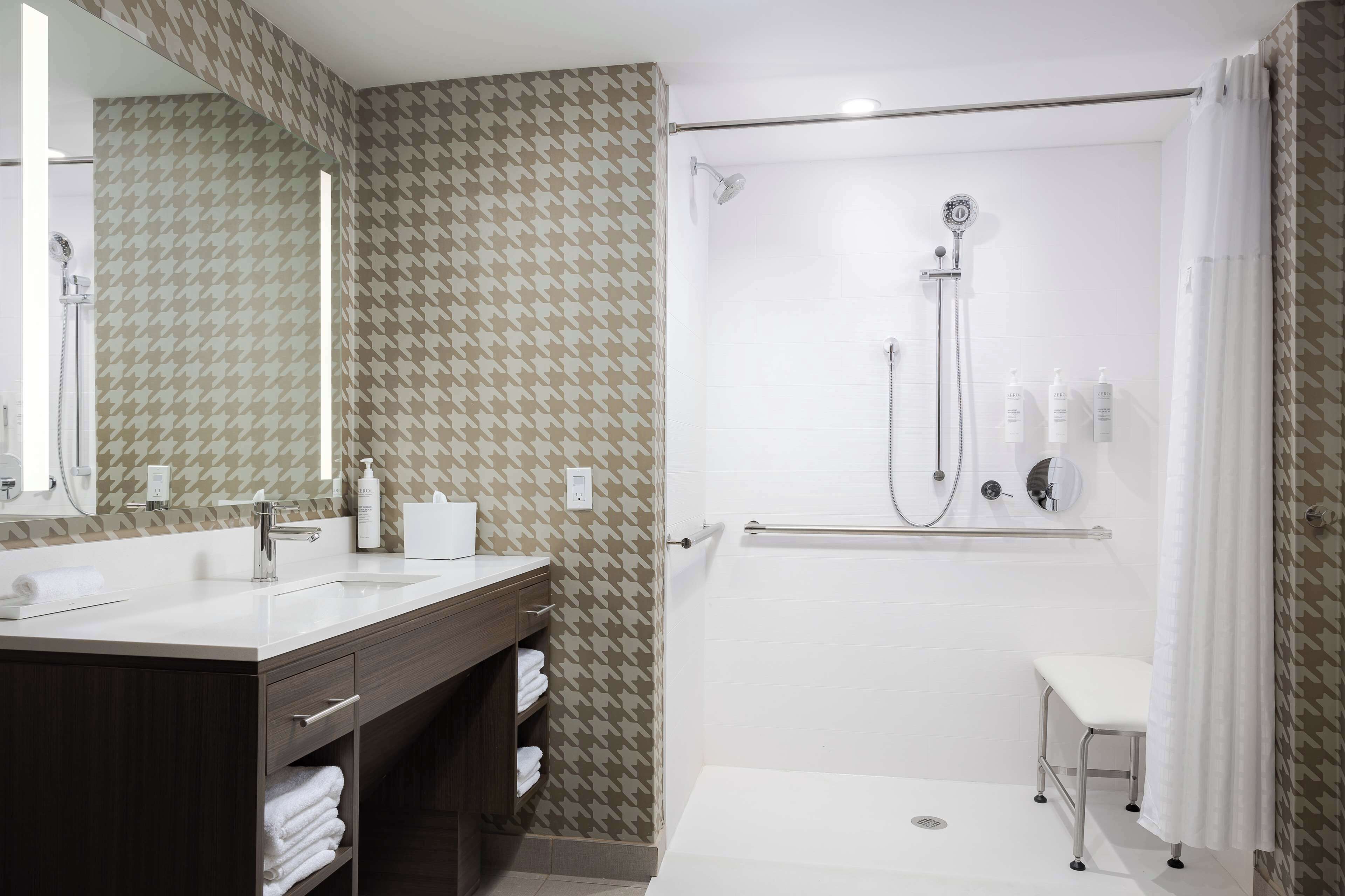 Home2 Suites by Hilton Boston Franklin