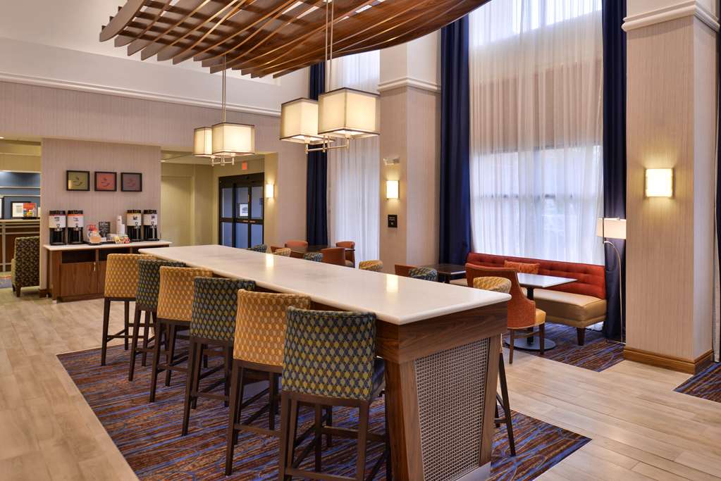 Hampton Inn & Suites Ann Arbor West Hampton Inn & Suites Ann Arbor West