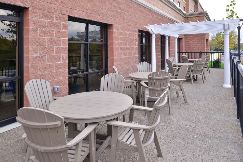 Hampton Inn & Suites Ann Arbor West Hampton Inn & Suites Ann Arbor West