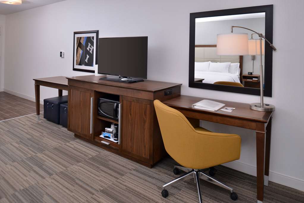 Hampton Inn & Suites Ann Arbor West Hampton Inn & Suites Ann Arbor West