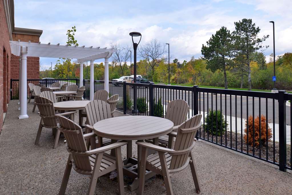 Hampton Inn & Suites Ann Arbor West Hampton Inn & Suites Ann Arbor West