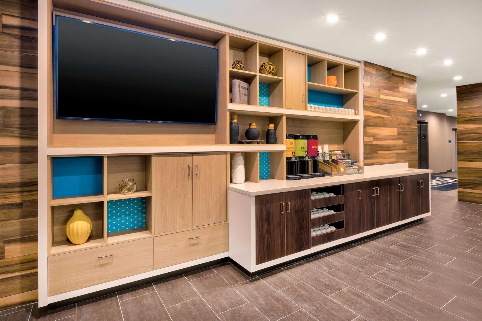 Home2 Suites by Hilton Battle Creek Home2 Suites by Hilton Battle Creek