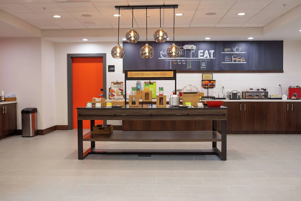 Hampton Inn & Suites Dundee Hampton Inn & Suites Dundee