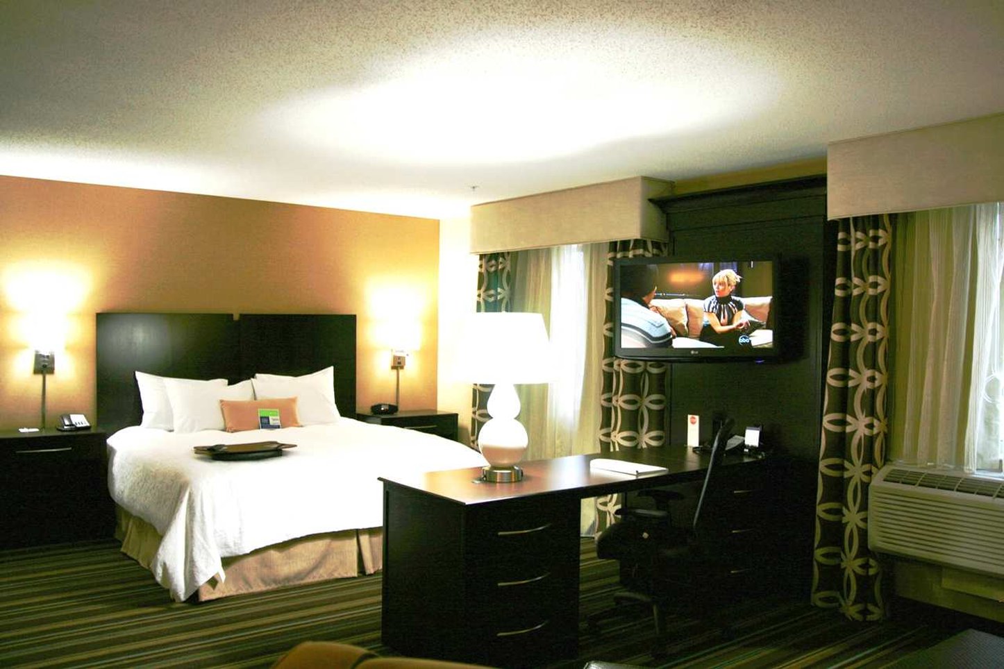 Hampton Inn and Suites Flint/Grand Blanc Hampton Inn and Suites Flint/Grand Blanc
