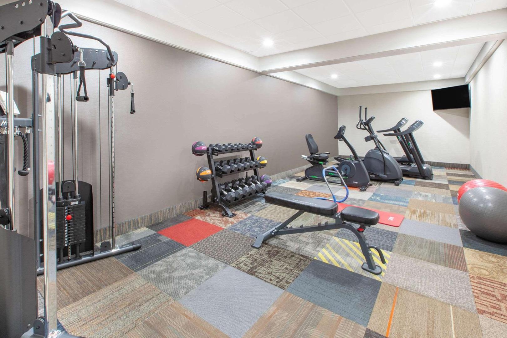 Days Inn and Suites by Wyndham Grand Rapids Near Downtown Days Inn and Suites by Wyndham Grand Rapids Near Downtown