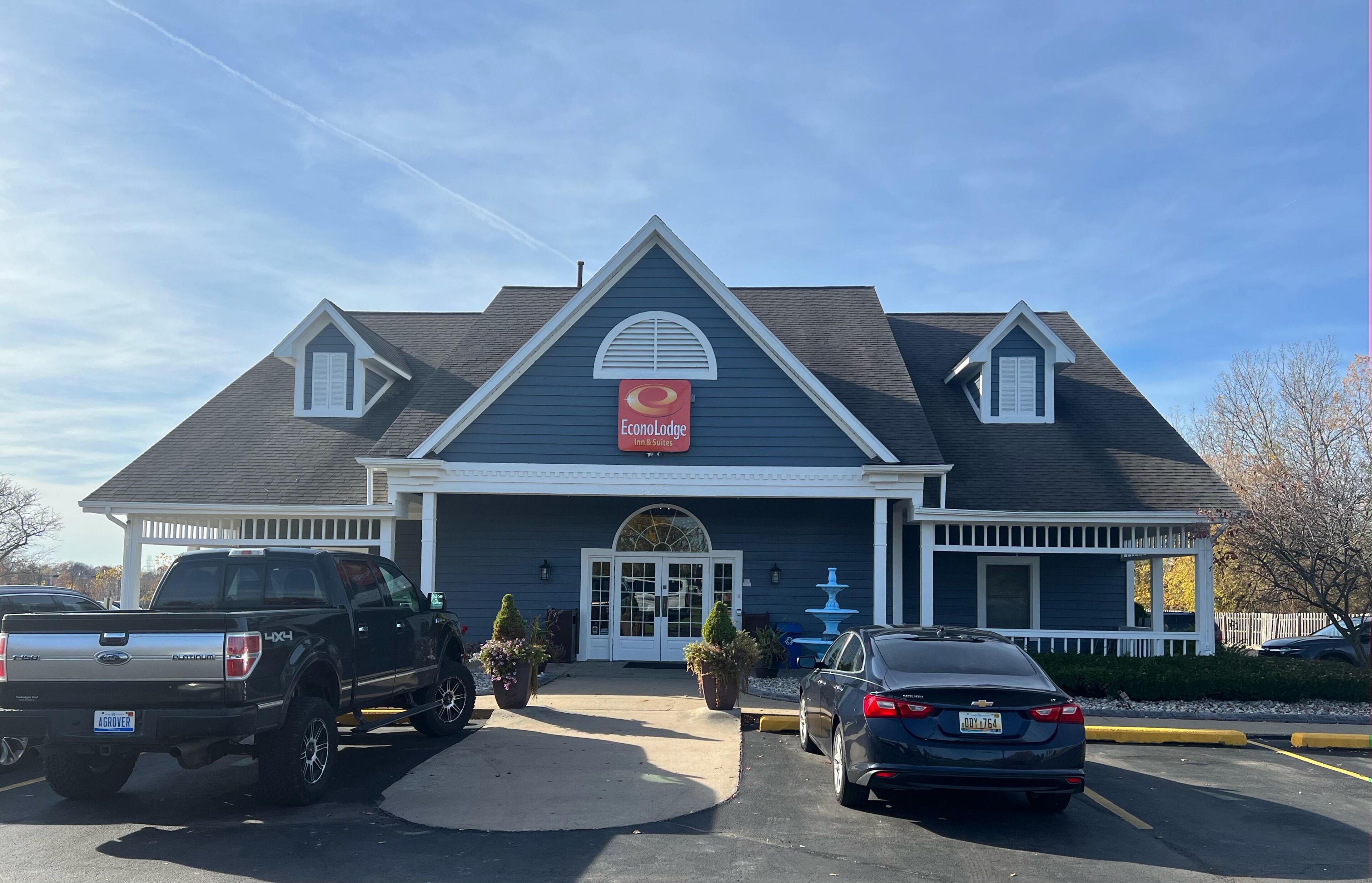 Econo Lodge & Suites Econo Lodge & Suites