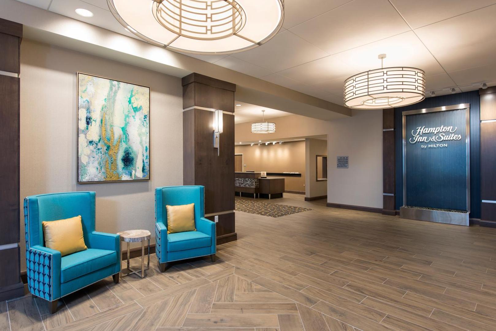 Hampton Inn & Suites Grand Rapids Downtown Hampton Inn & Suites Grand Rapids Downtown