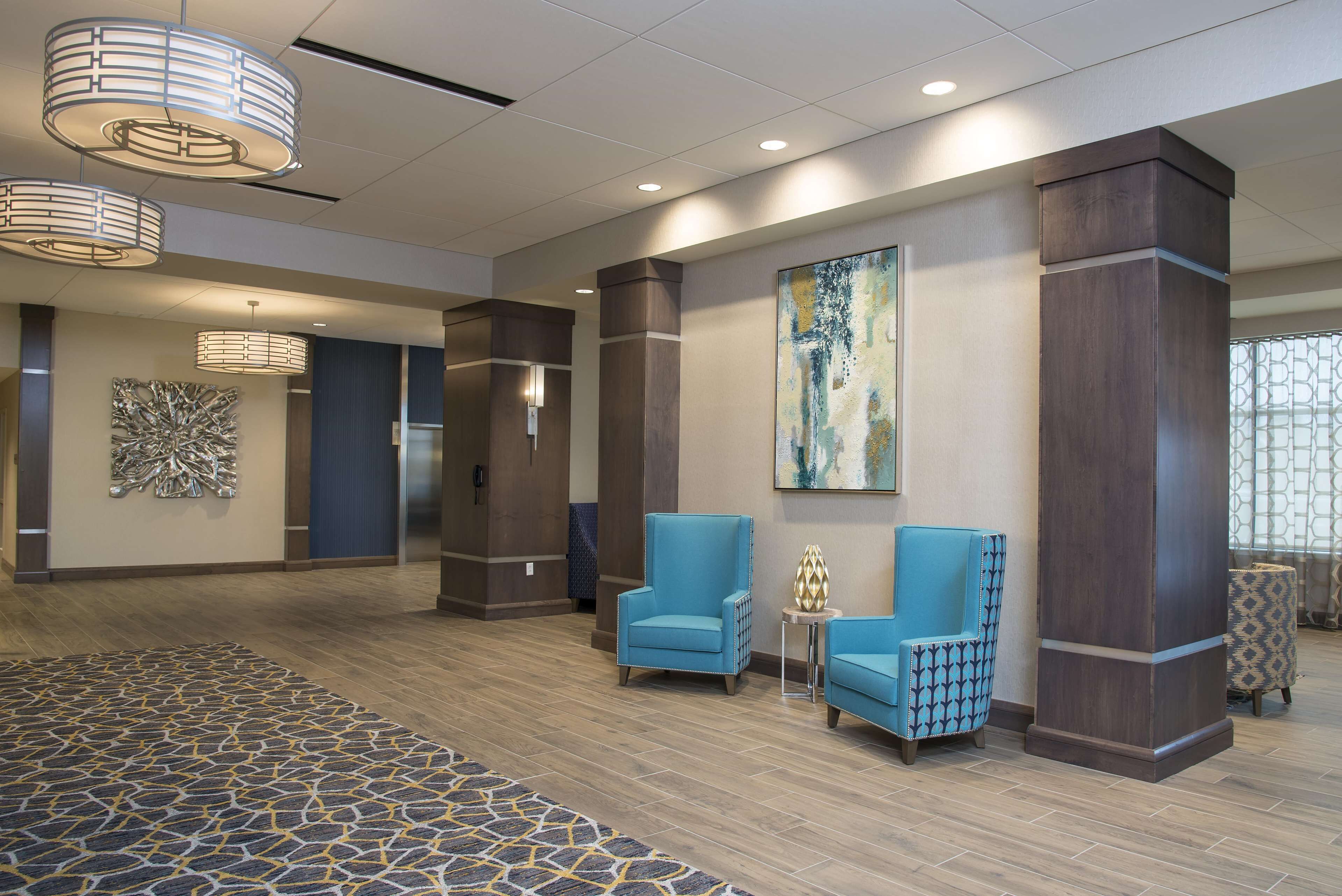 Hampton Inn & Suites Grand Rapids Downtown Hampton Inn & Suites Grand Rapids Downtown