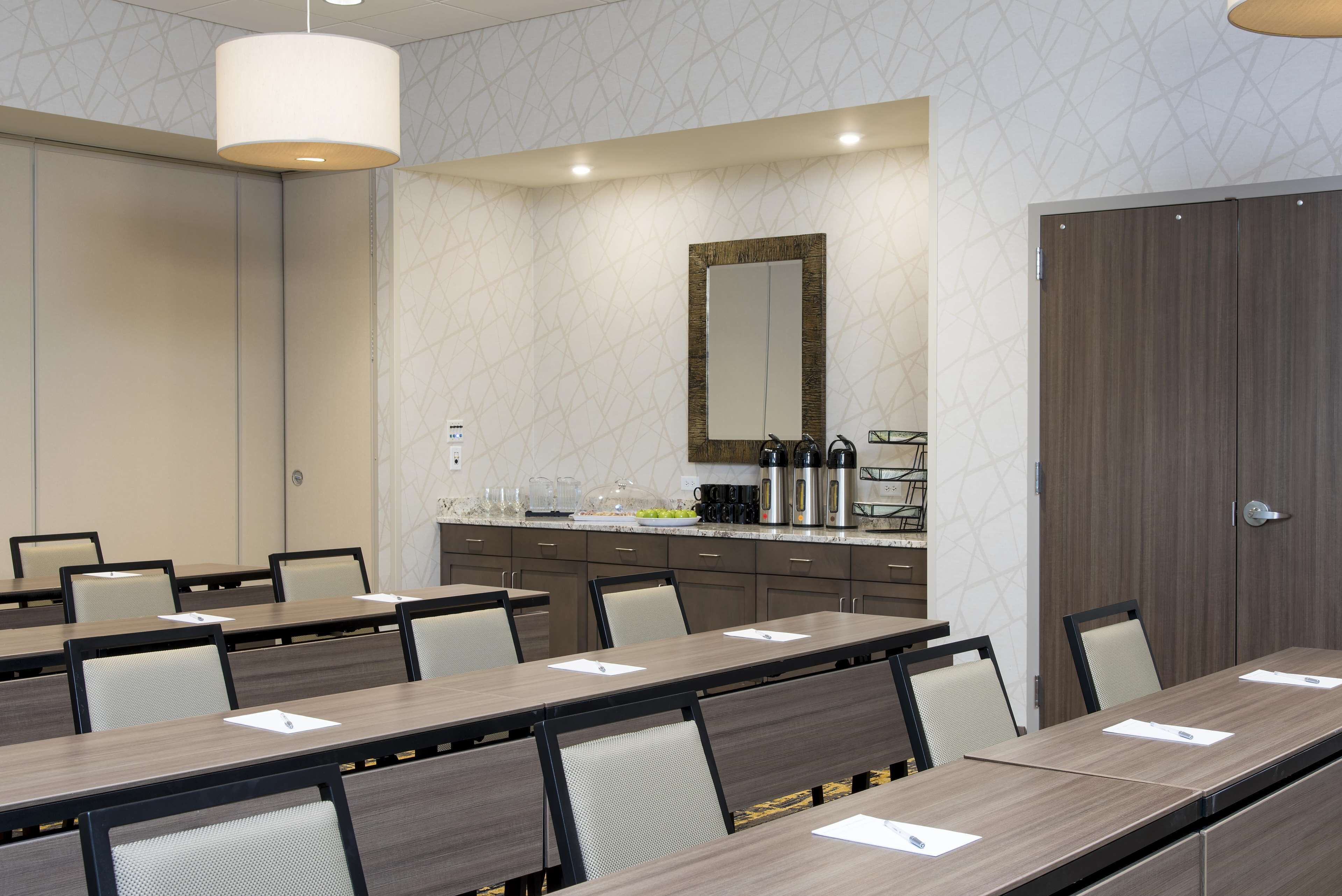 Hampton Inn & Suites Grand Rapids Downtown Hampton Inn & Suites Grand Rapids Downtown