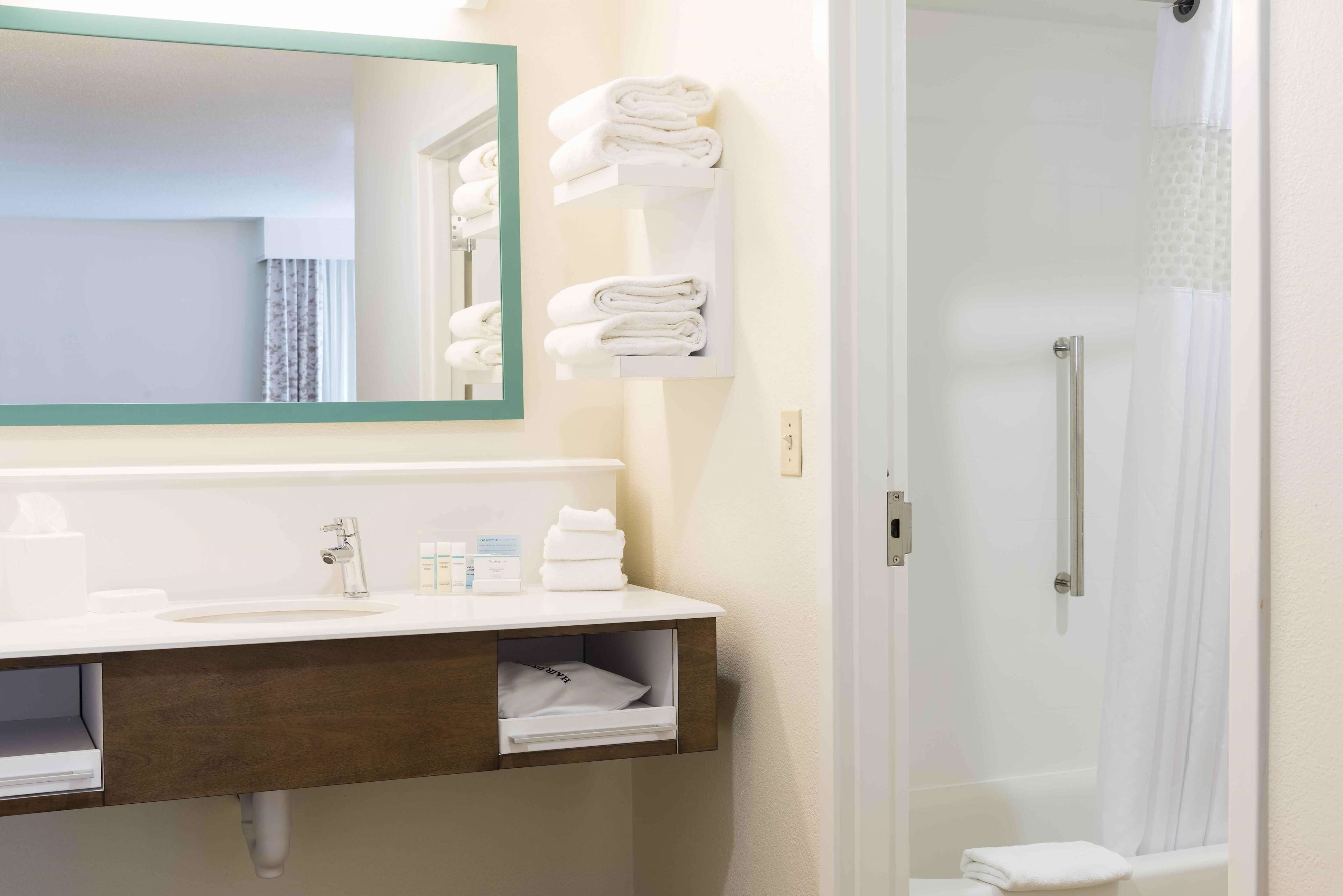 Hampton Inn Grand Rapids/North Hampton Inn Grand Rapids/North