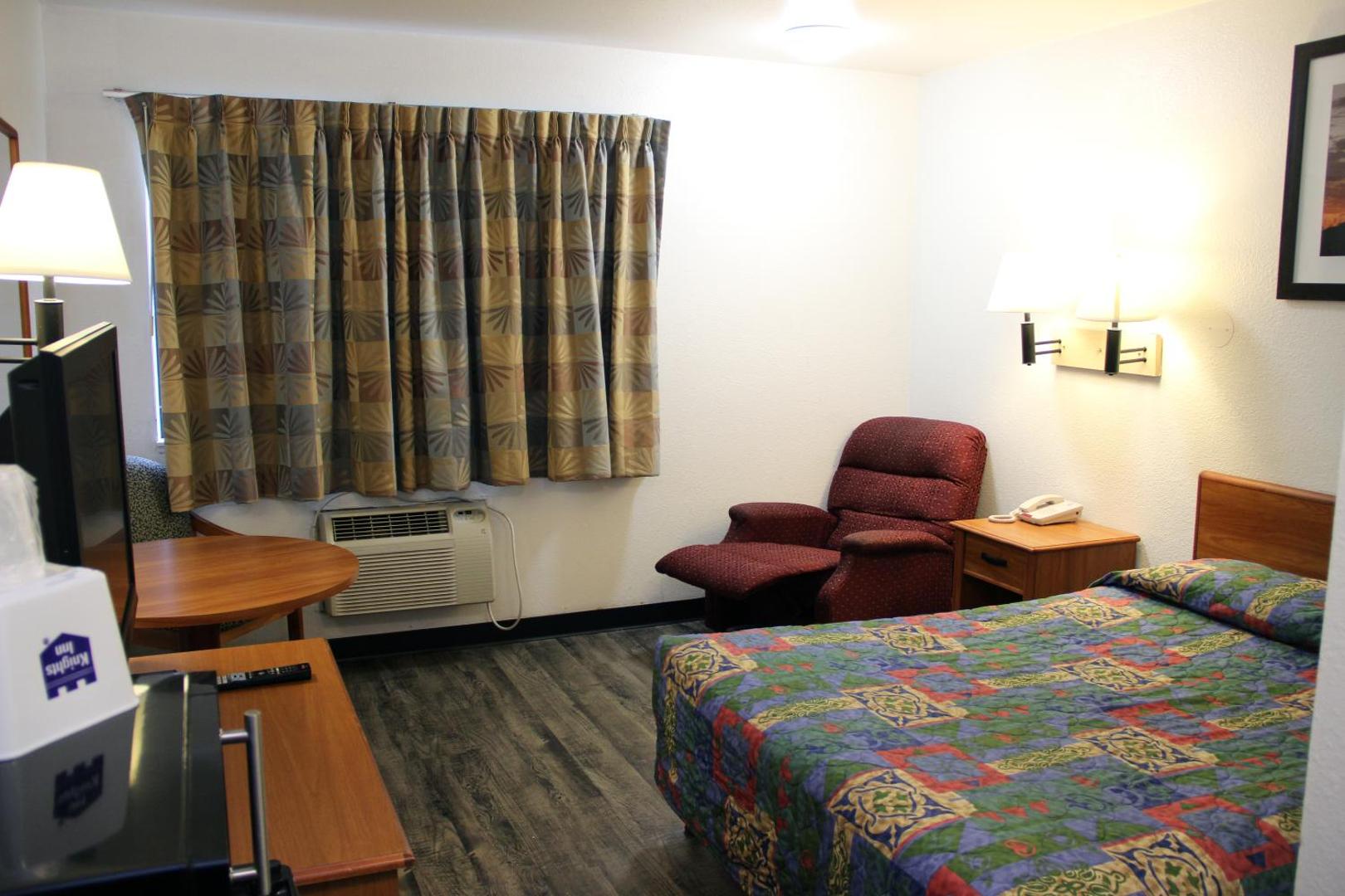 Knights Inn Grand Rapids Knights Inn Grand Rapids