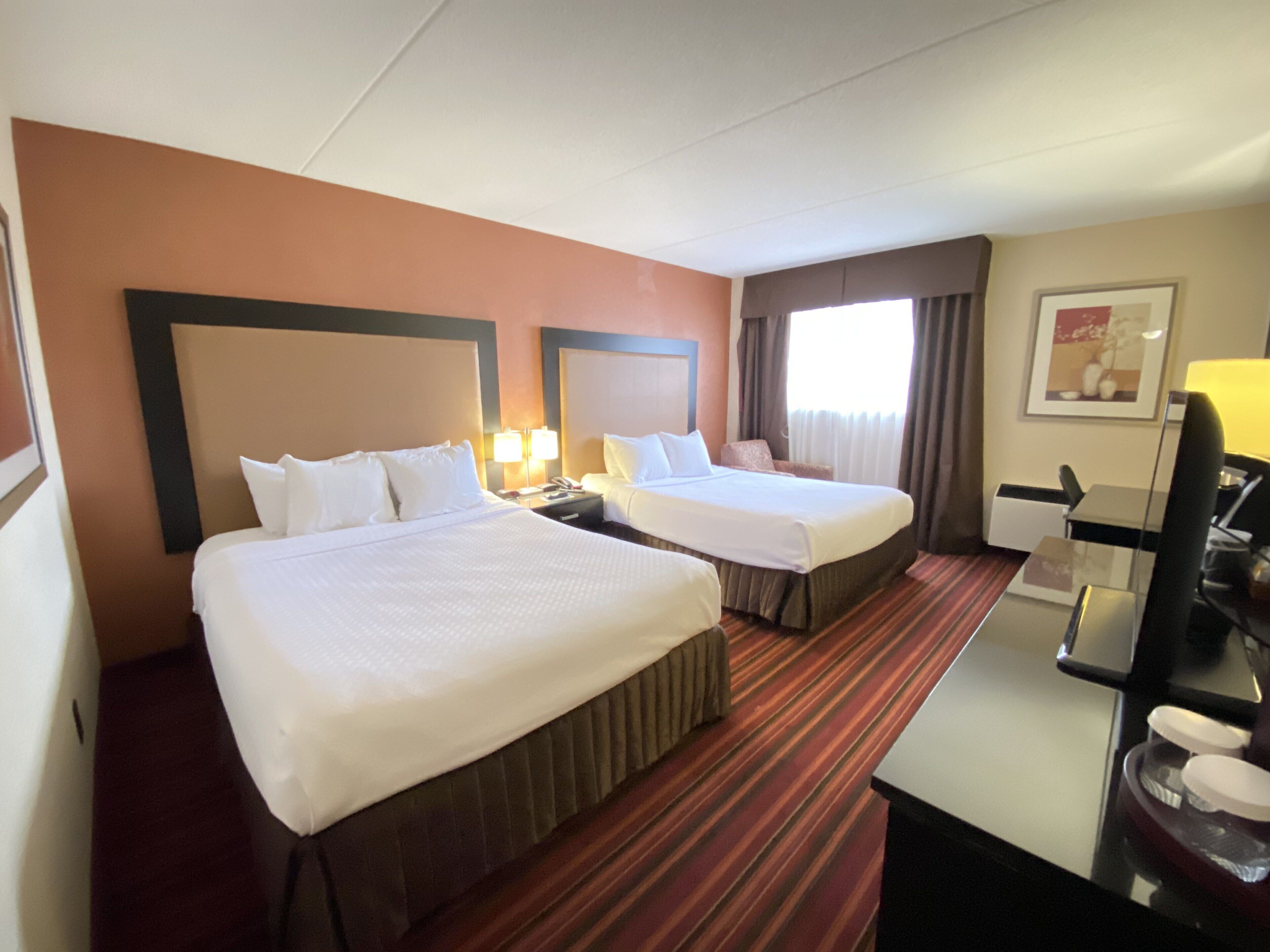 Sheraton Grand Rapids Airport Hotel Sheraton Grand Rapids Airport Hotel