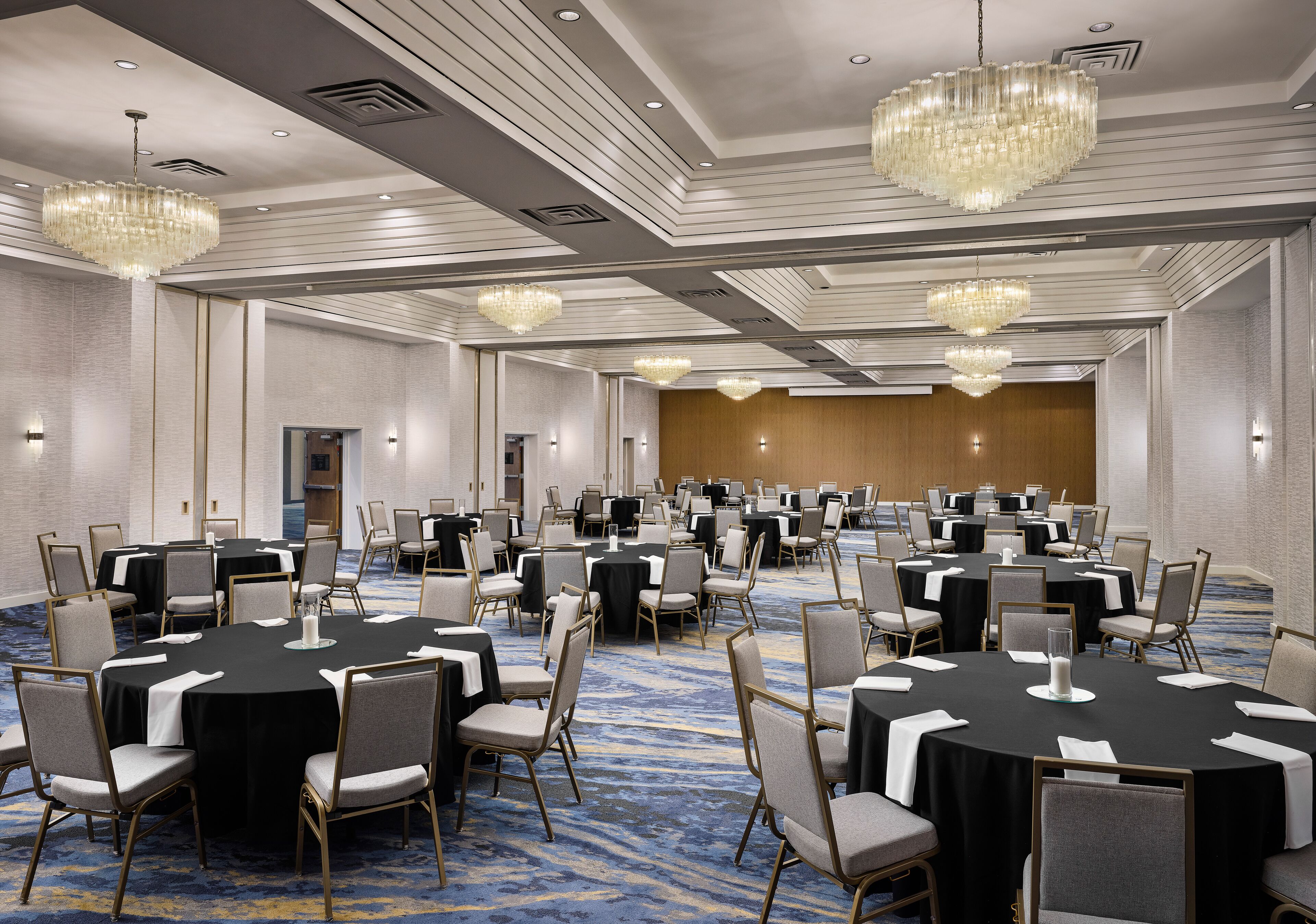 Sheraton Grand Rapids Airport Hotel Sheraton Grand Rapids Airport Hotel