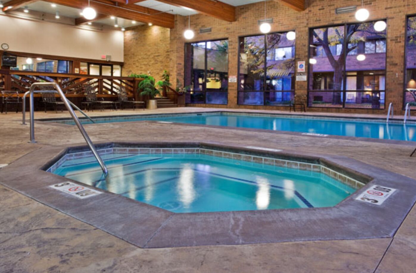 Sheraton Grand Rapids Airport Hotel Sheraton Grand Rapids Airport Hotel