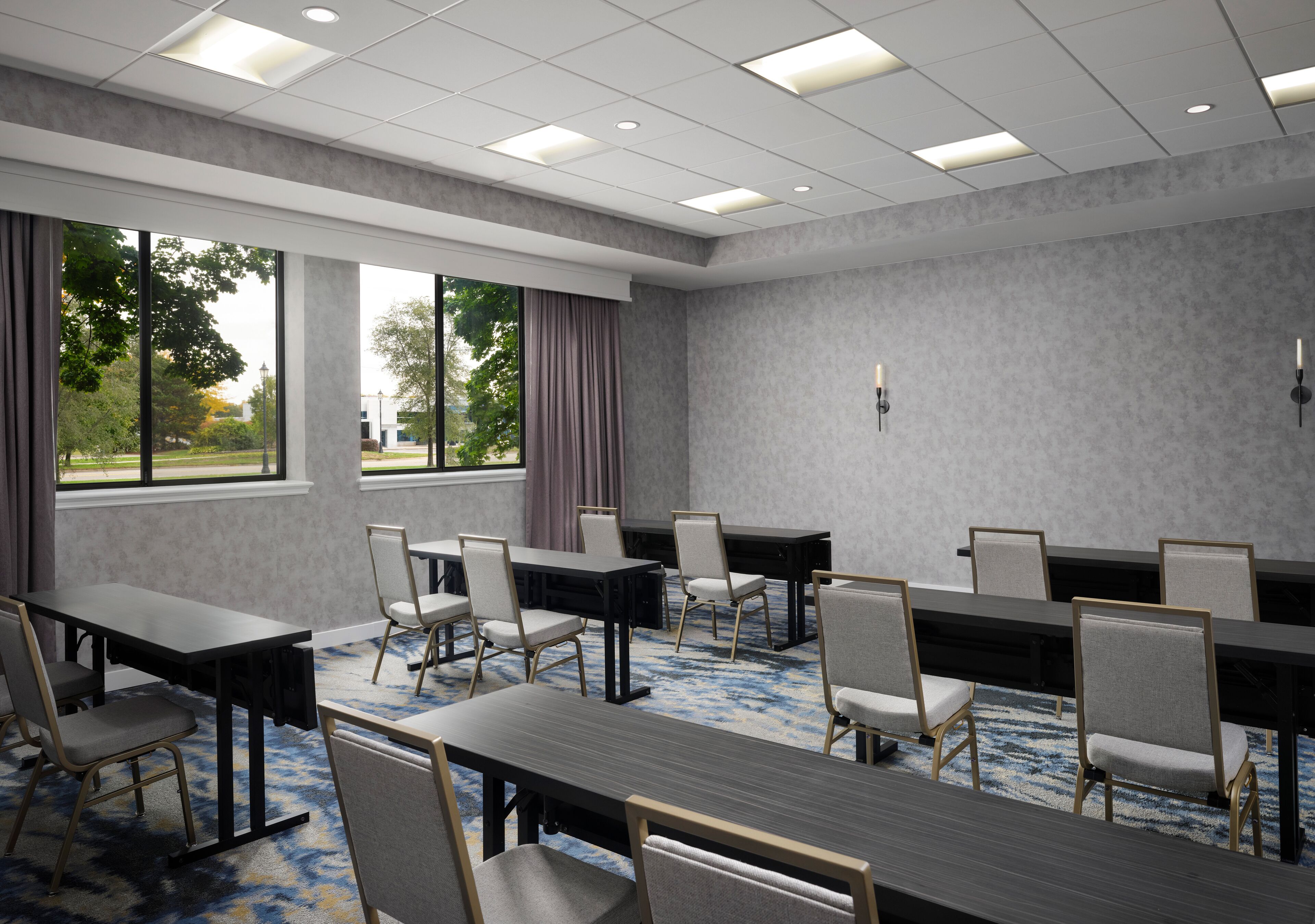 Sheraton Grand Rapids Airport Hotel Sheraton Grand Rapids Airport Hotel