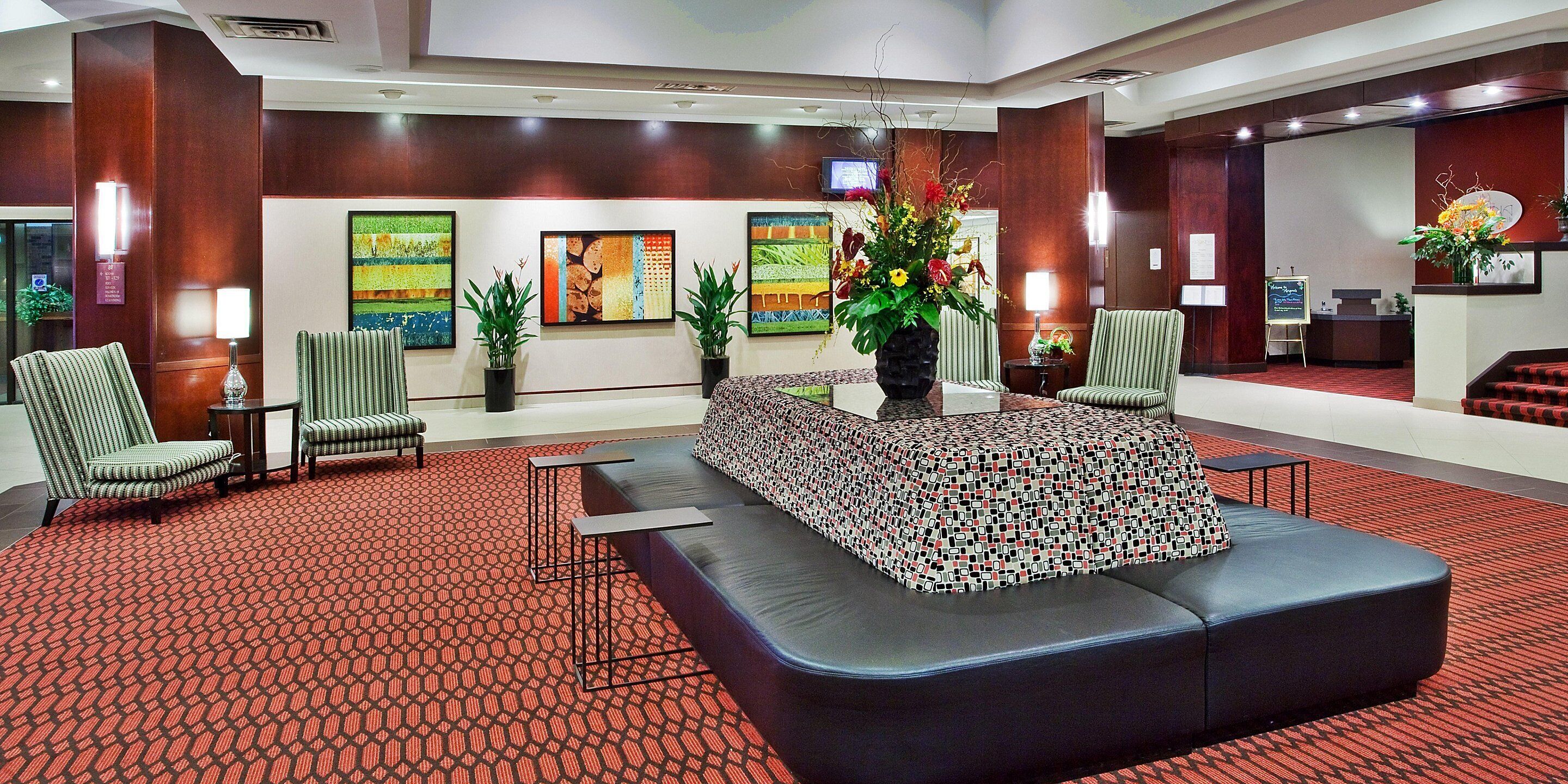 Sheraton Grand Rapids Airport Hotel Sheraton Grand Rapids Airport Hotel