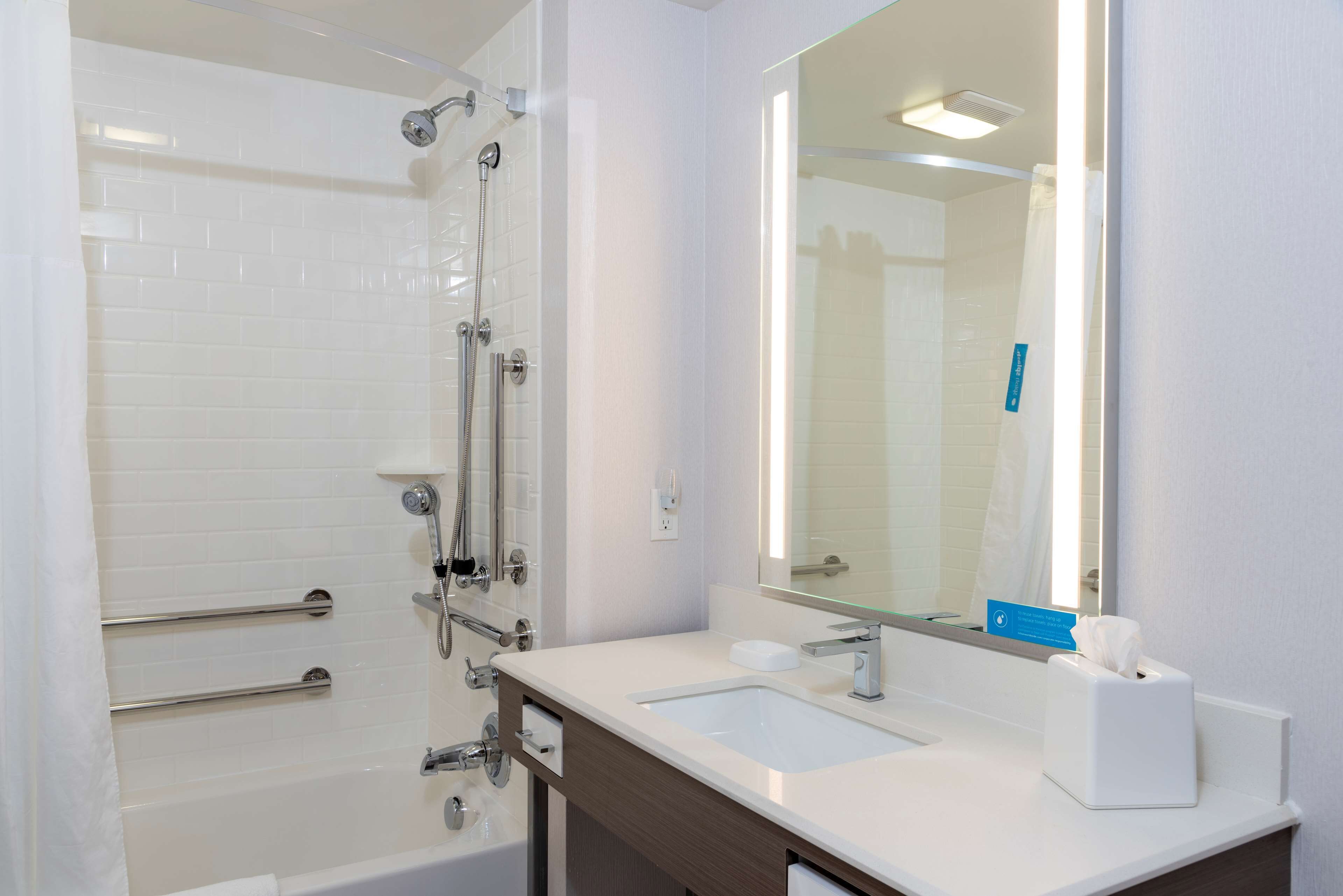 Hampton Inn Holland Hampton Inn Holland