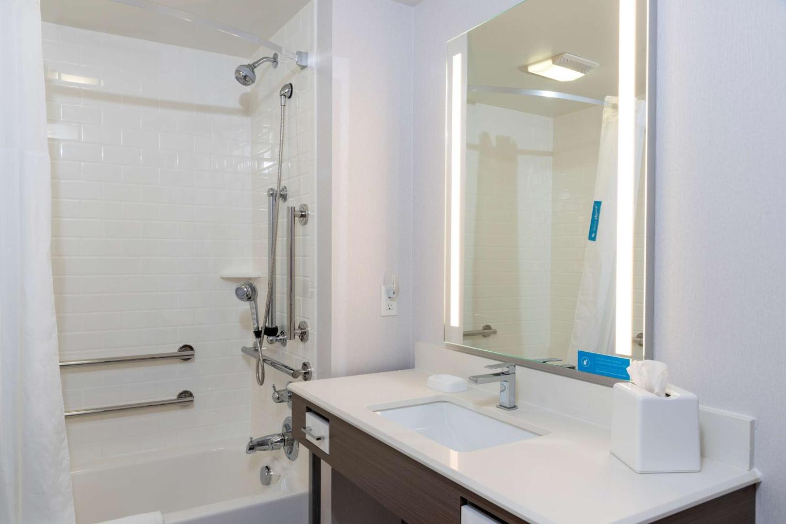 Hampton Inn Holland Hampton Inn Holland