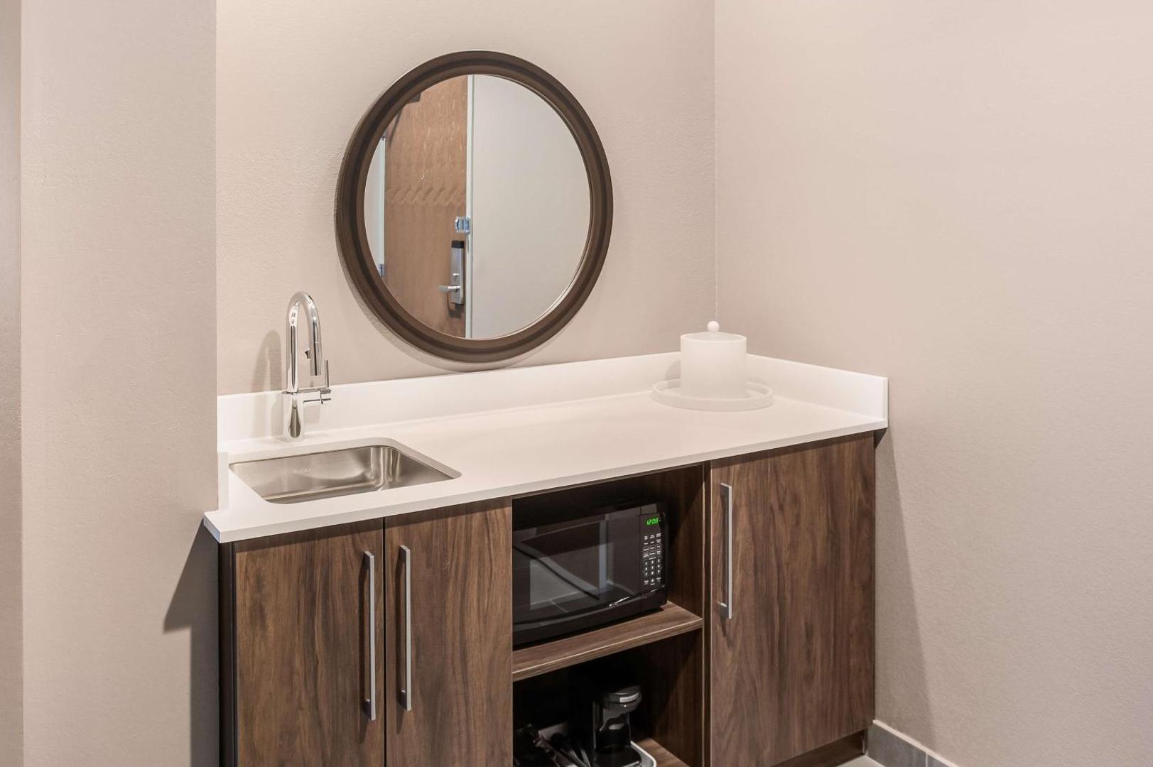 Hampton Inn & Suites Houghton Hampton Inn & Suites Houghton