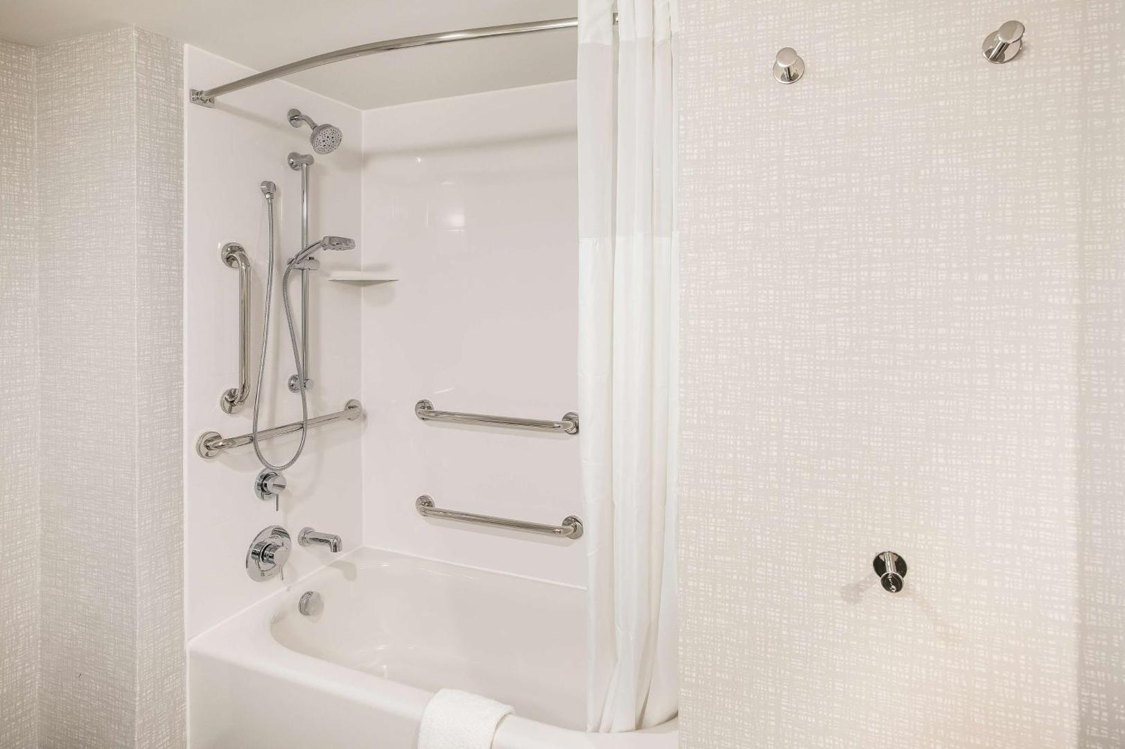 Hampton Inn & Suites Houghton Hampton Inn & Suites Houghton