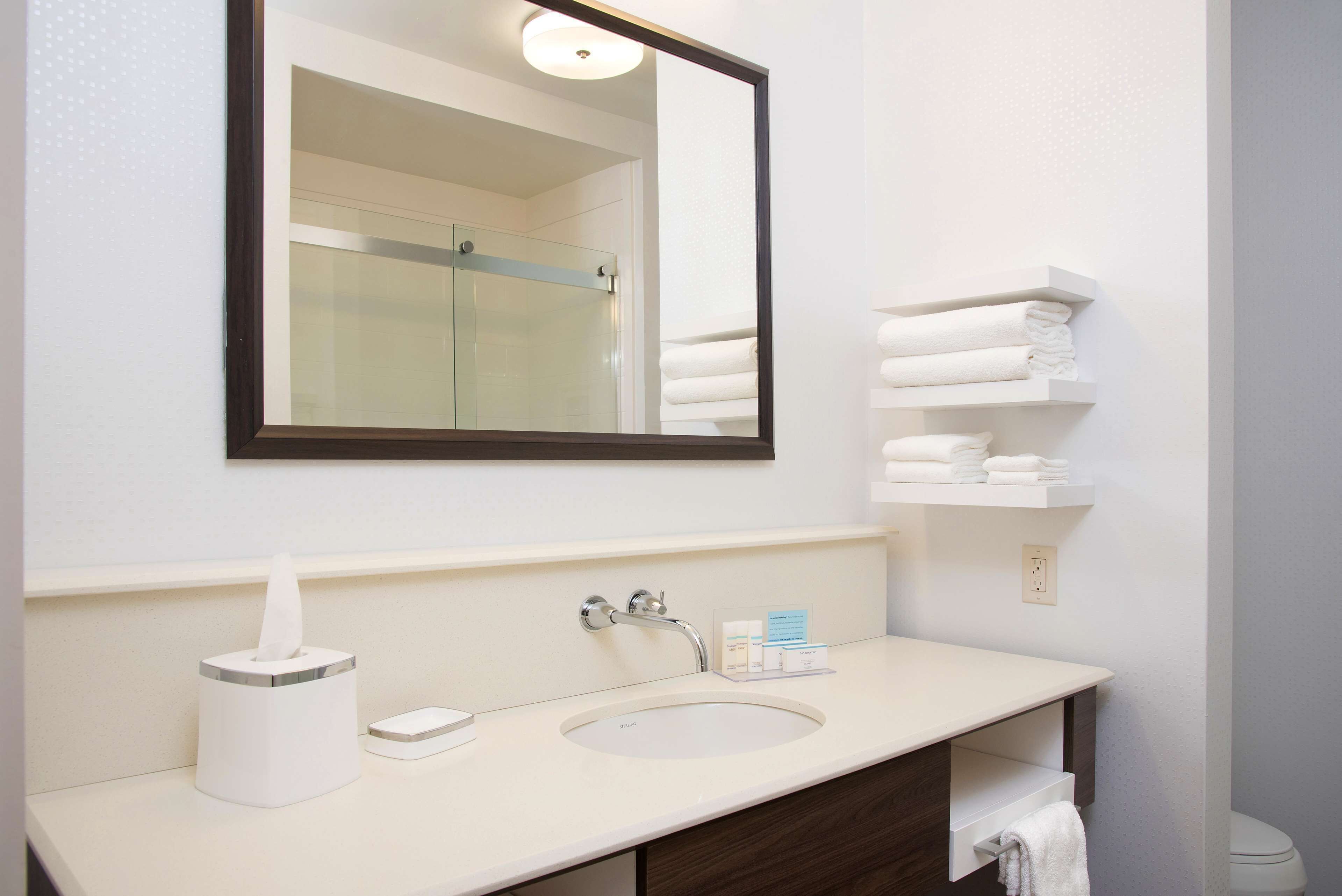 Hampton Inn Kalamazoo Hampton Inn Kalamazoo