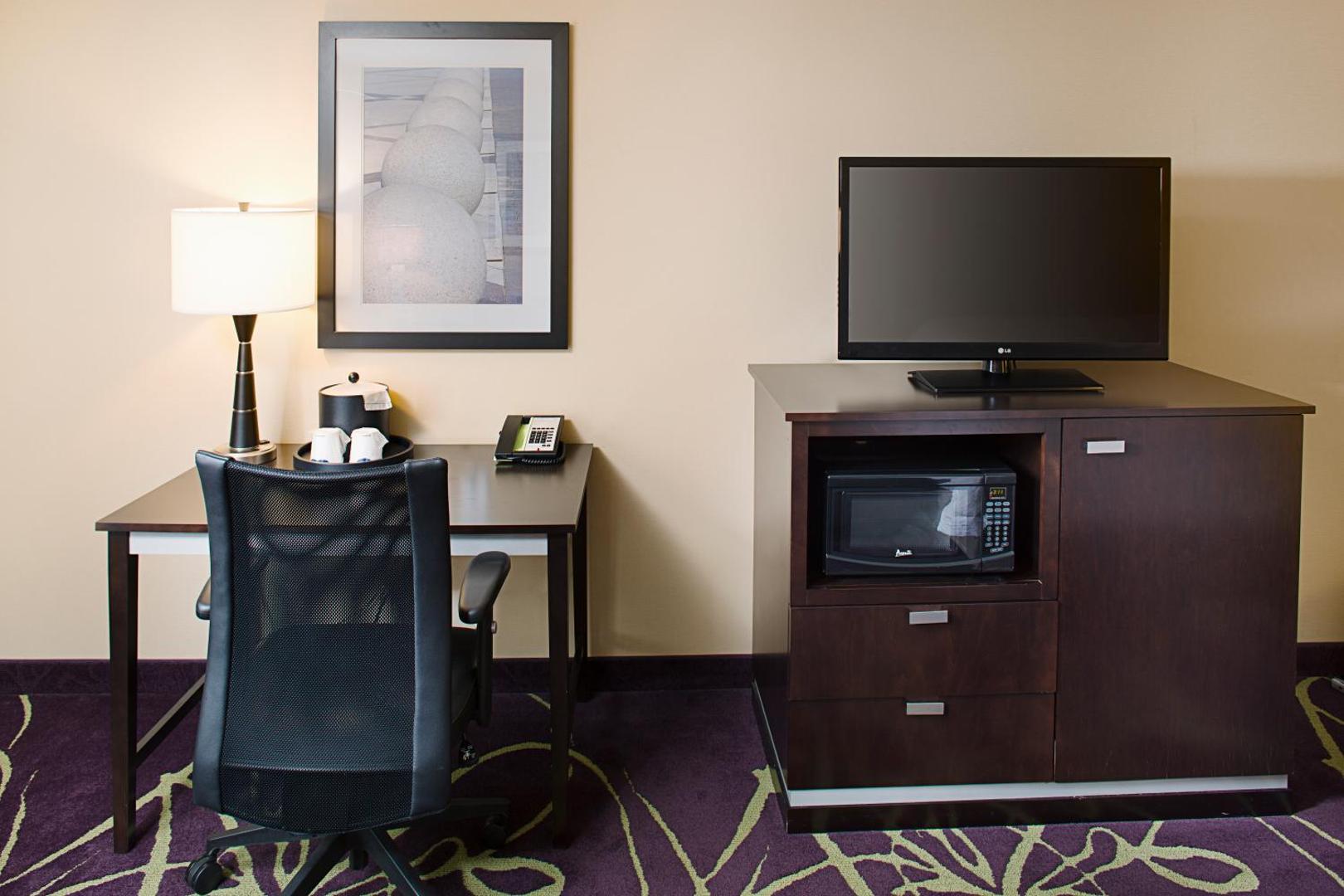 Hampton Inn & Suites Lansing West Hampton Inn & Suites Lansing West