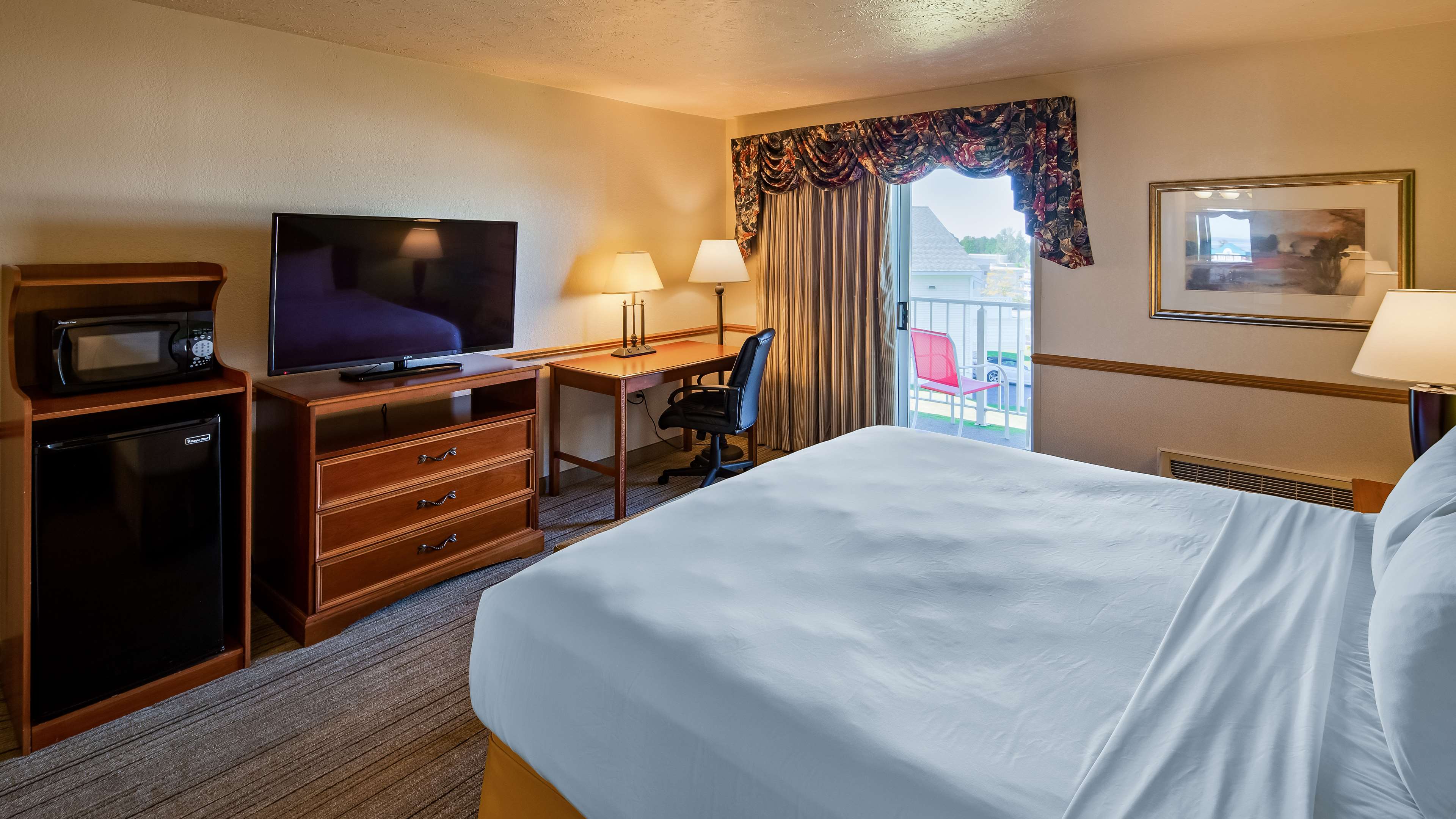 Apple Tree Inn by Resort Bookings