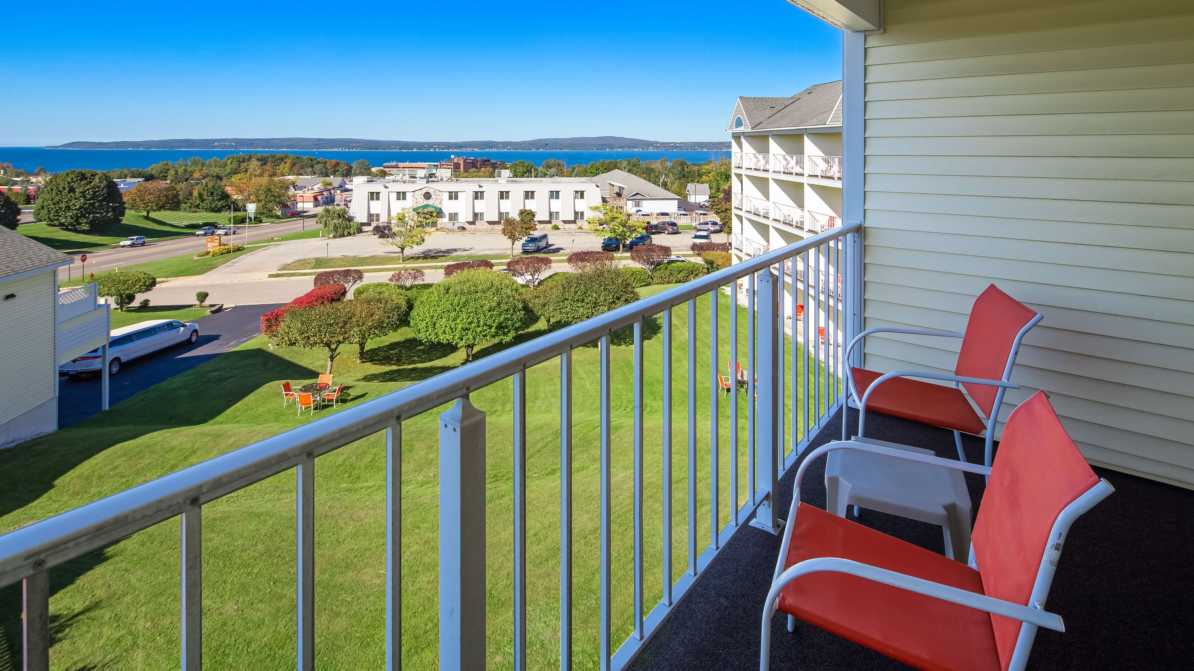 Apple Tree Inn by Resort Bookings