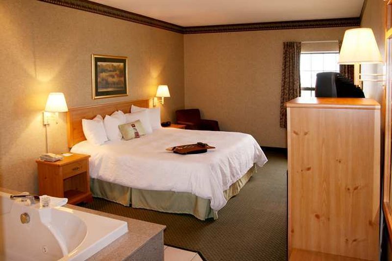 Hampton Inn & Suites Petoskey Hampton Inn & Suites Petoskey