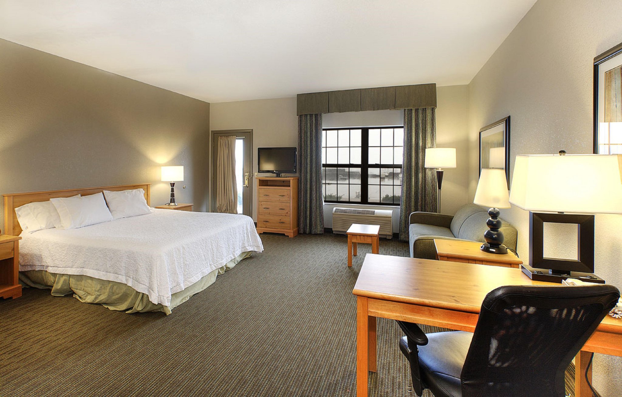 Hampton Inn & Suites Petoskey Hampton Inn & Suites Petoskey