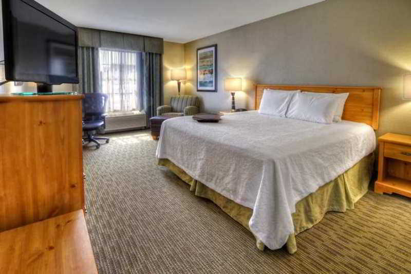 Hampton Inn & Suites Petoskey Hampton Inn & Suites Petoskey