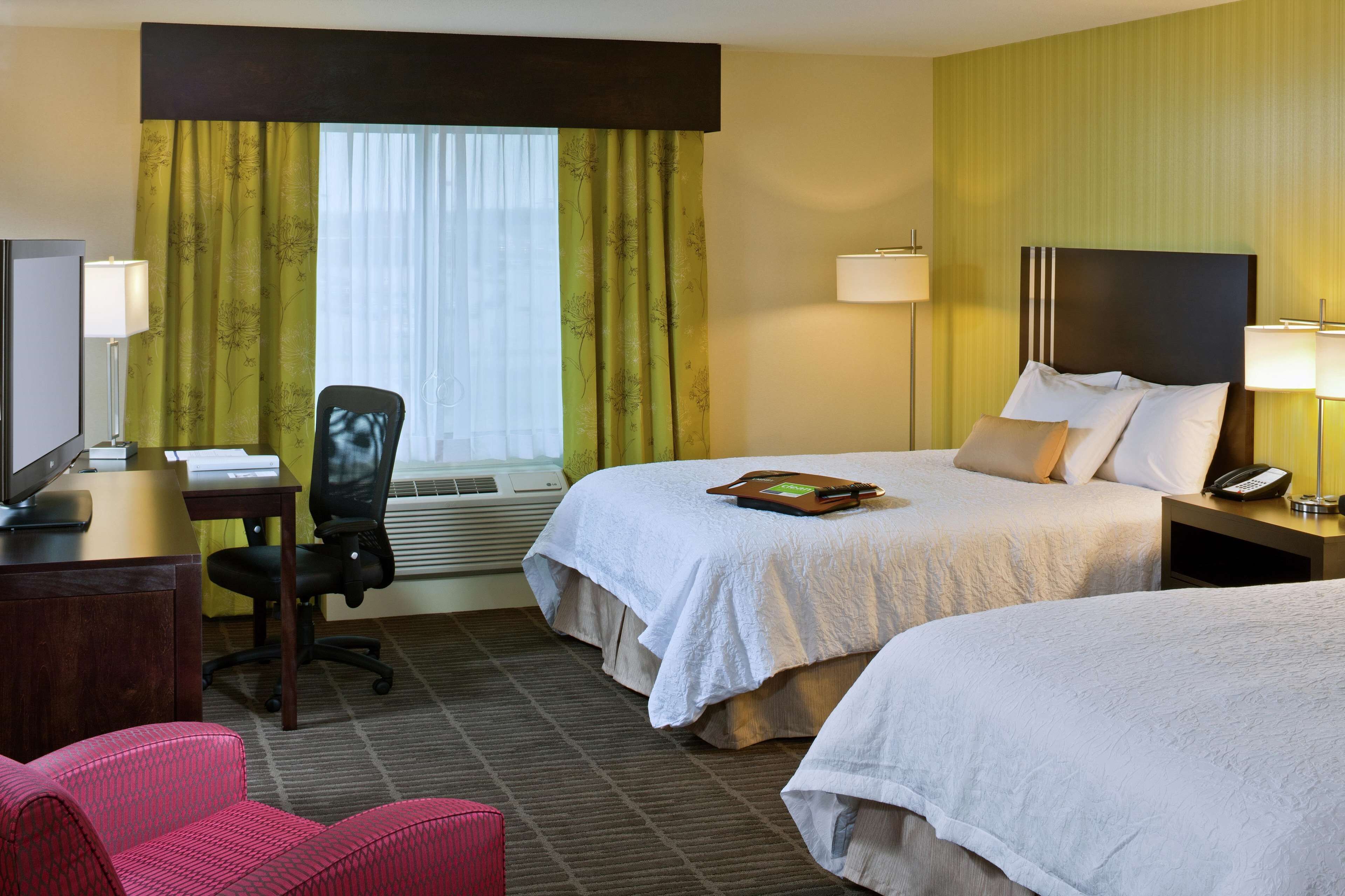 Hampton Inn & Suites Saginaw Hampton Inn & Suites Saginaw