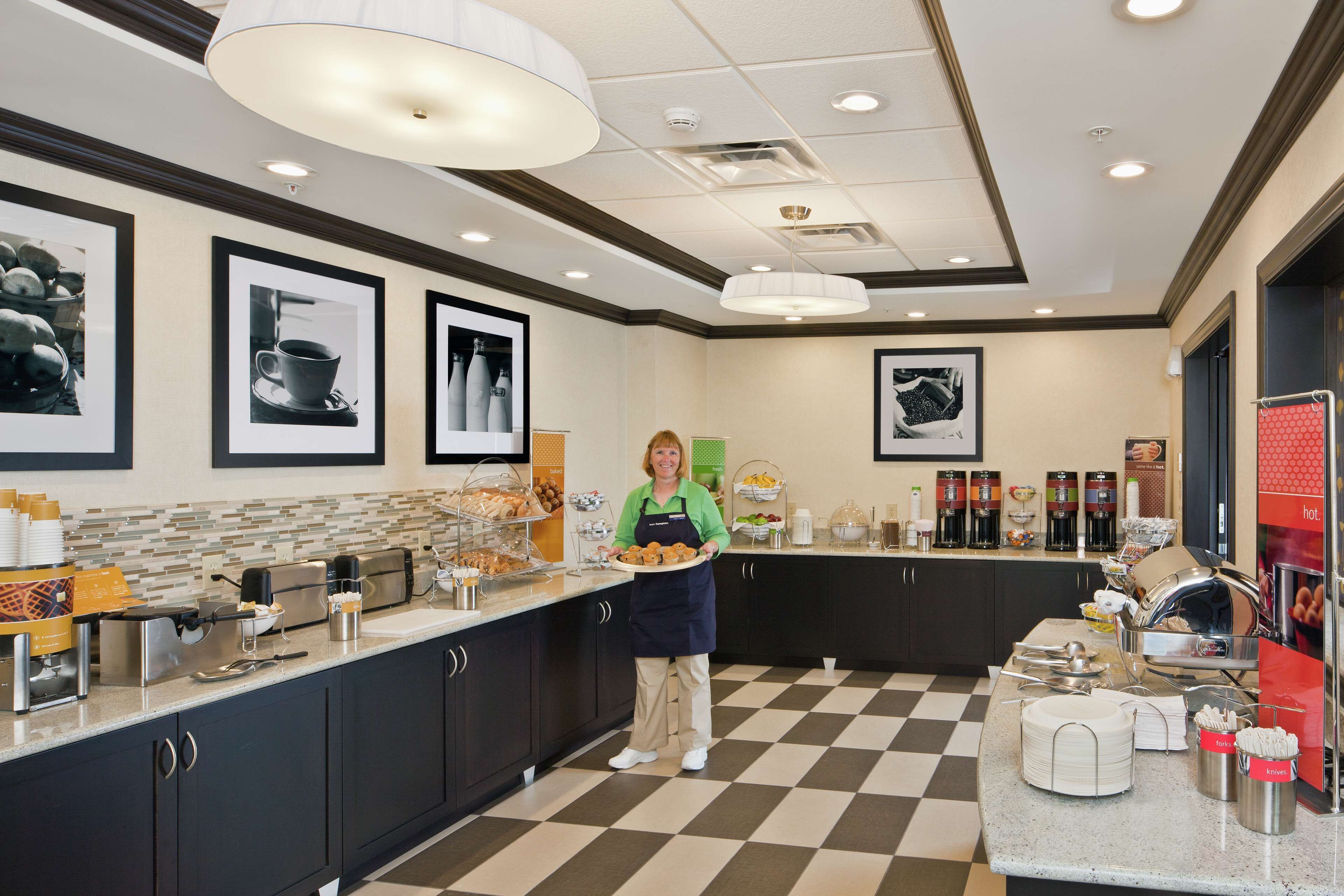 Hampton Inn & Suites Saginaw Hampton Inn & Suites Saginaw