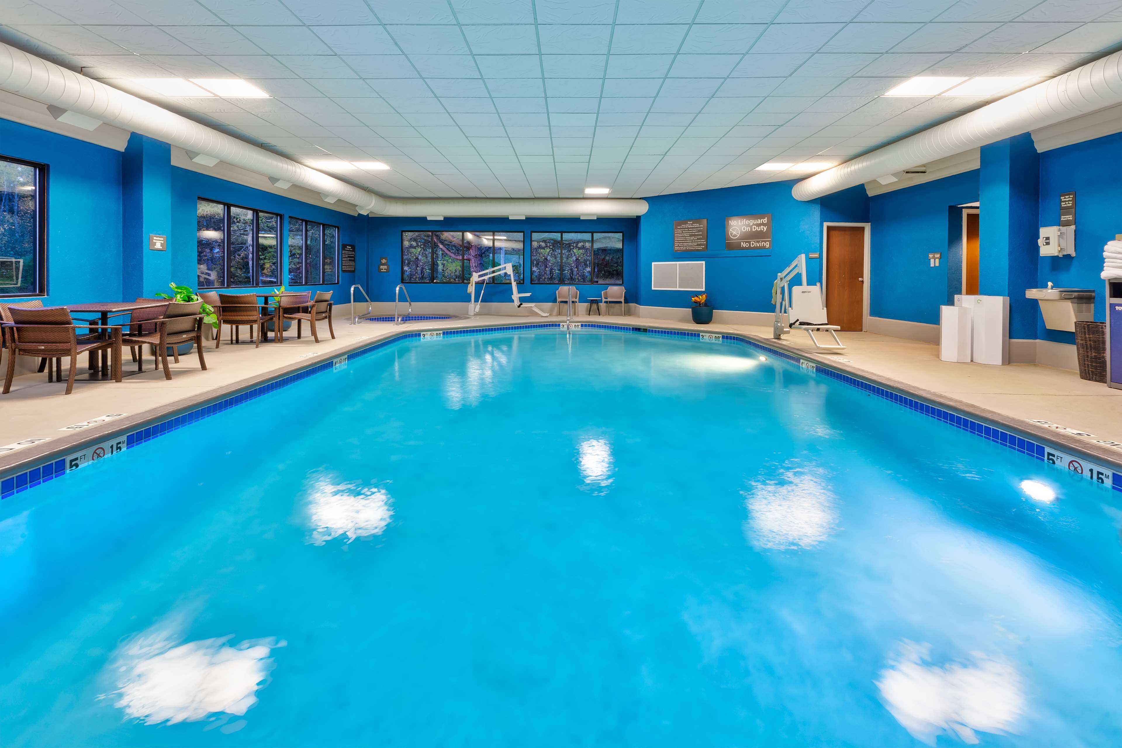 Hampton Inn Traverse City Hampton Inn Traverse City