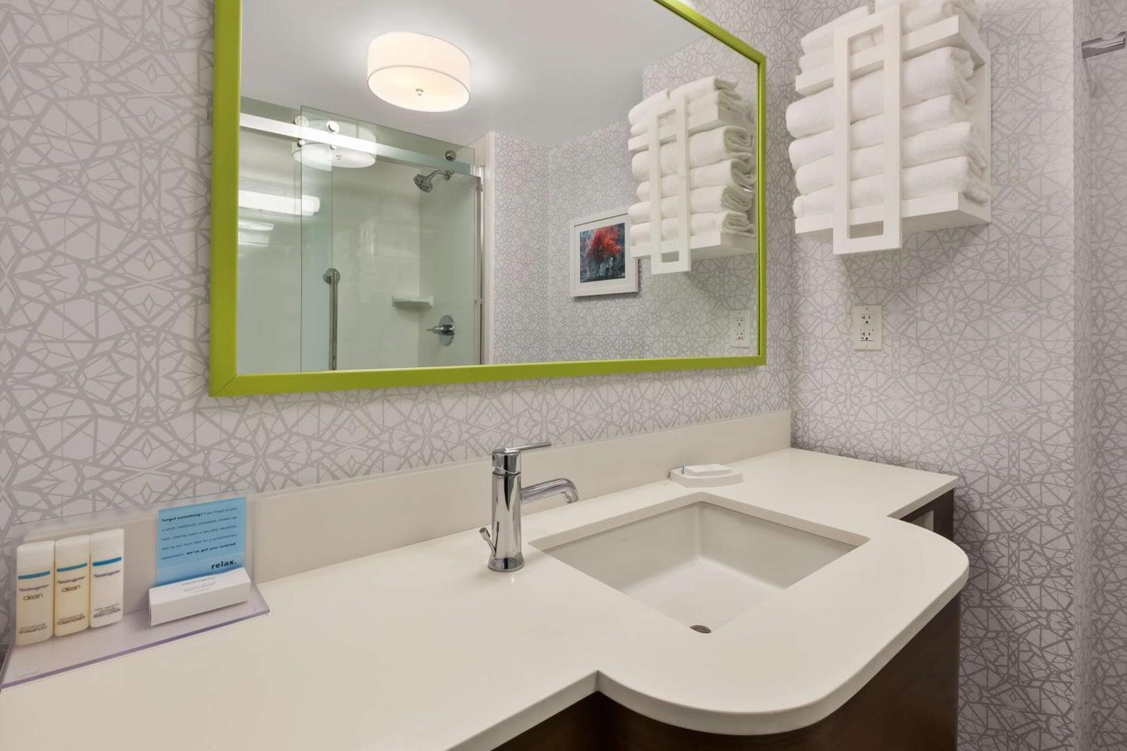 Hampton Inn Traverse City Hampton Inn Traverse City