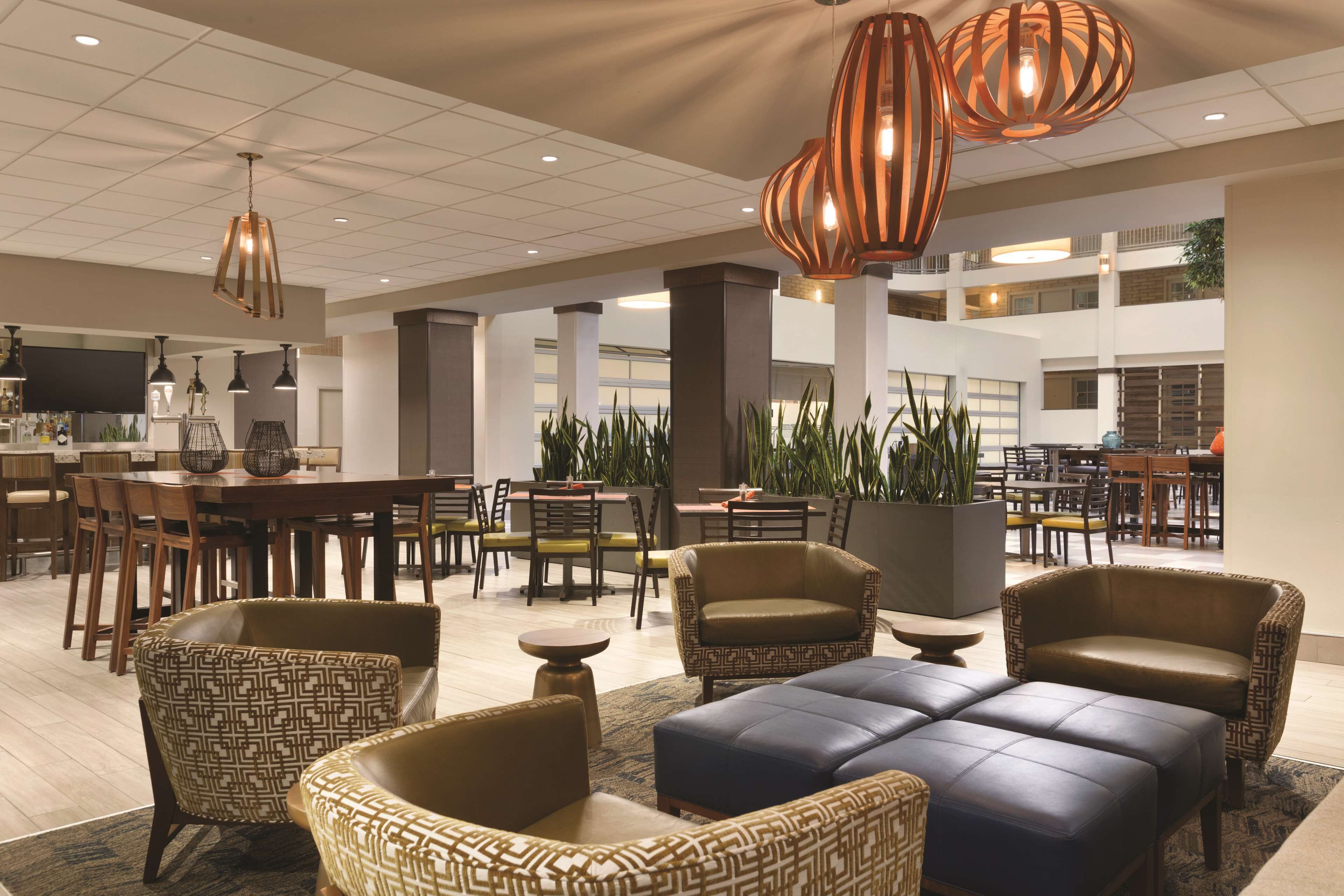 Embassy Suites Bloomington Embassy Suites Bloomington
