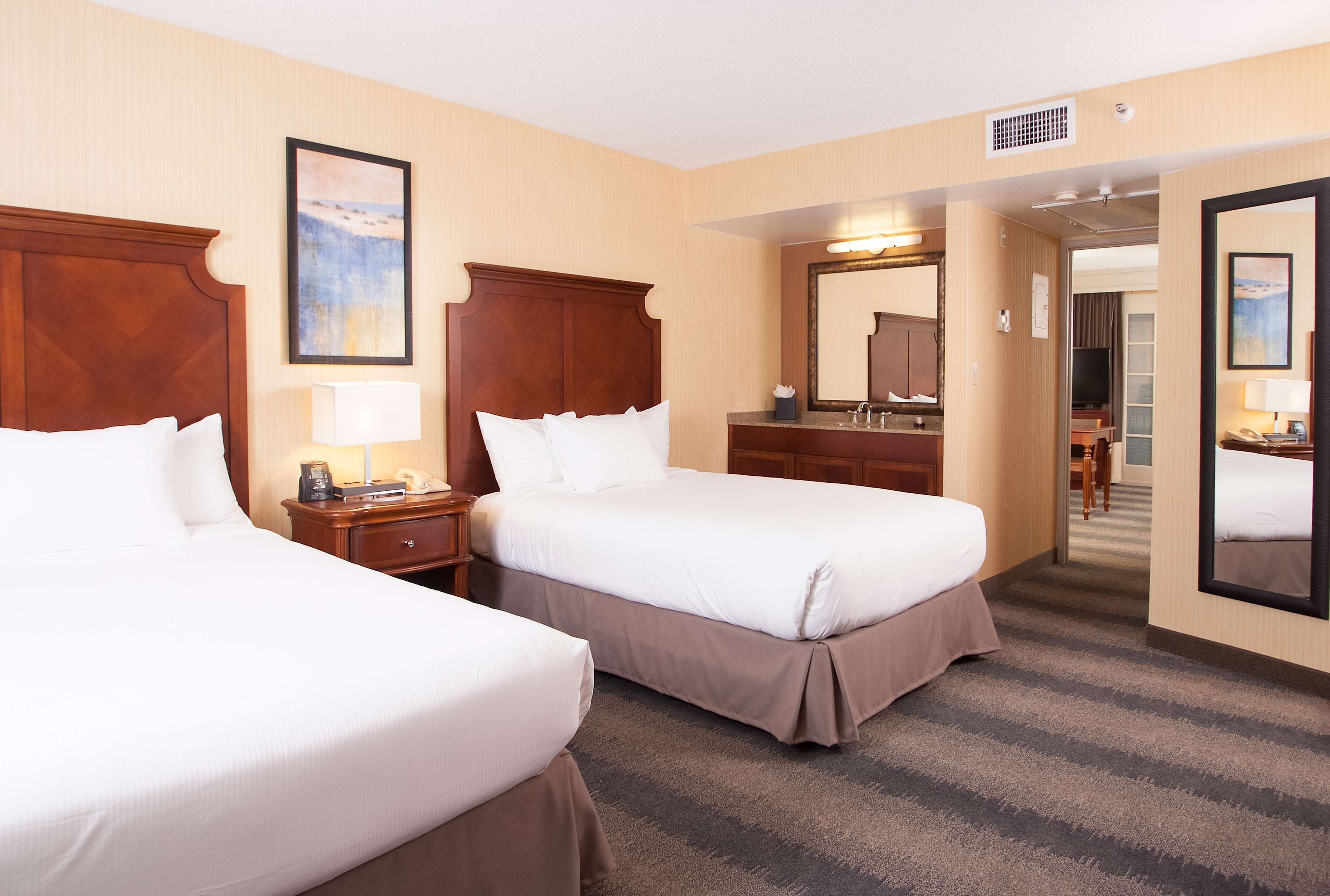 Embassy Suites Bloomington Embassy Suites Bloomington