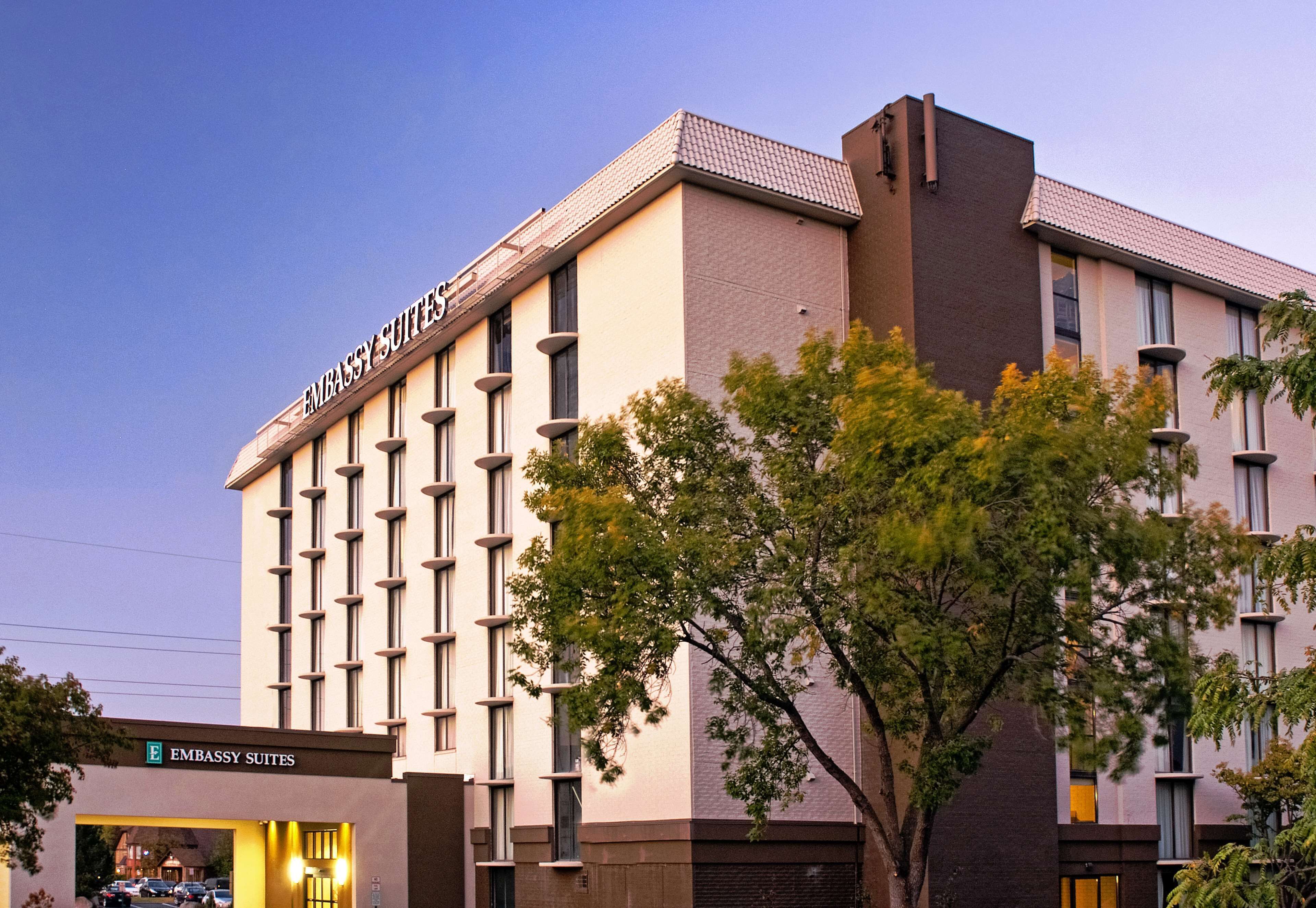 Embassy Suites Bloomington Embassy Suites Bloomington