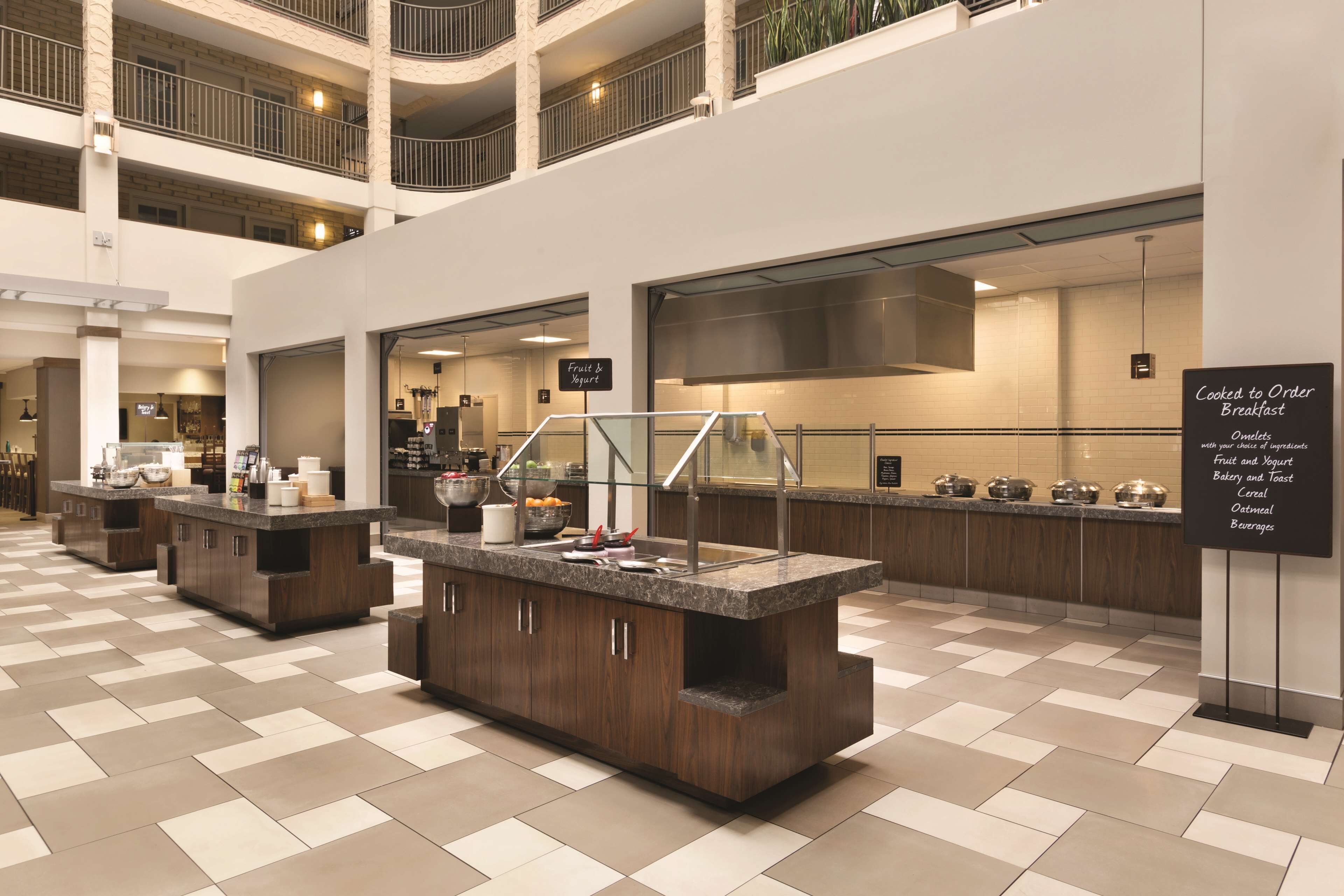 Embassy Suites Bloomington Embassy Suites Bloomington