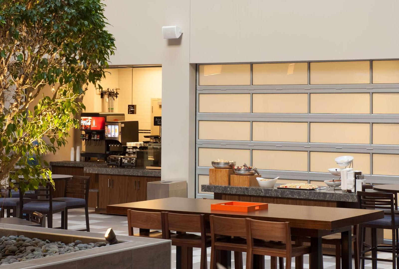 Embassy Suites Bloomington Embassy Suites Bloomington