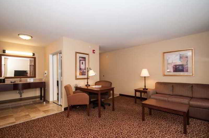 Hampton Inn & Suites Rochester-North Hampton Inn & Suites Rochester-North