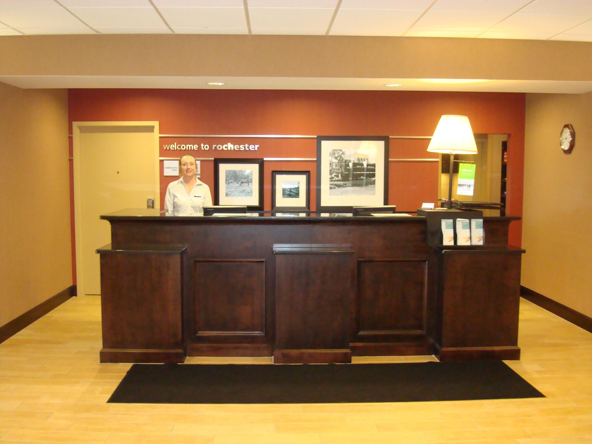 Hampton Inn & Suites Rochester-North Hampton Inn & Suites Rochester-North