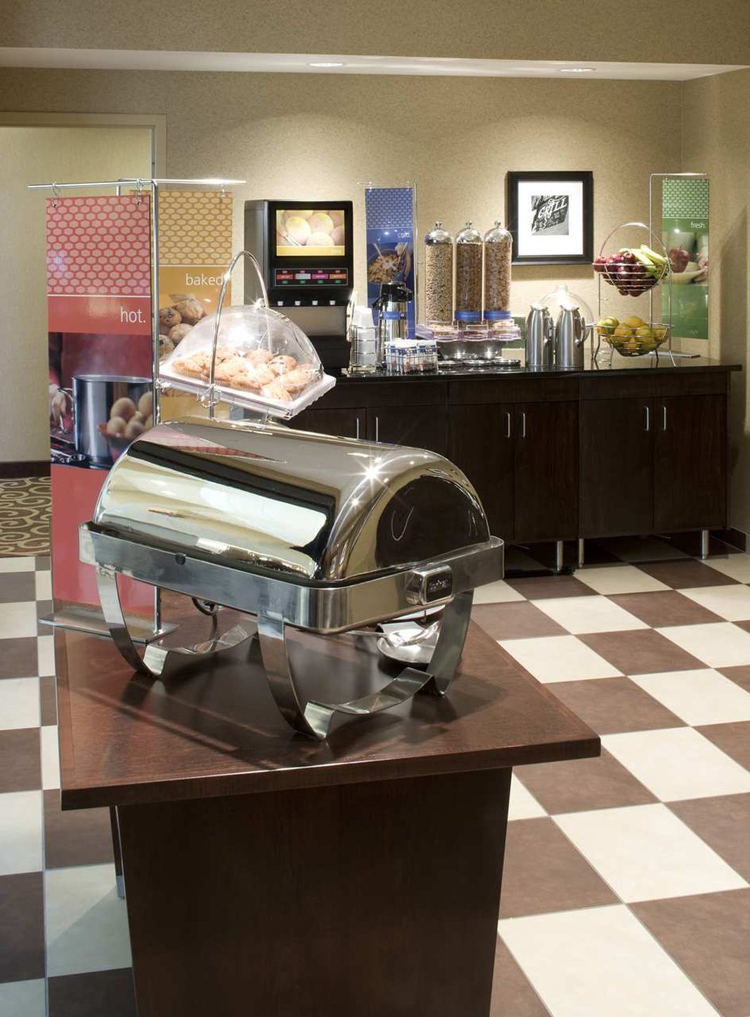 Hampton Inn & Suites Rochester-North Hampton Inn & Suites Rochester-North