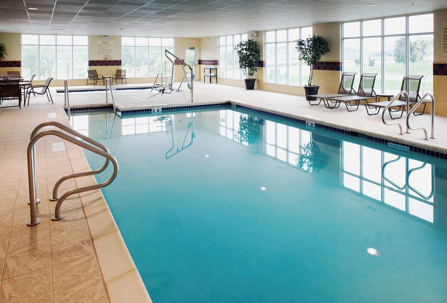 Hampton Inn & Suites Rochester-North Hampton Inn & Suites Rochester-North