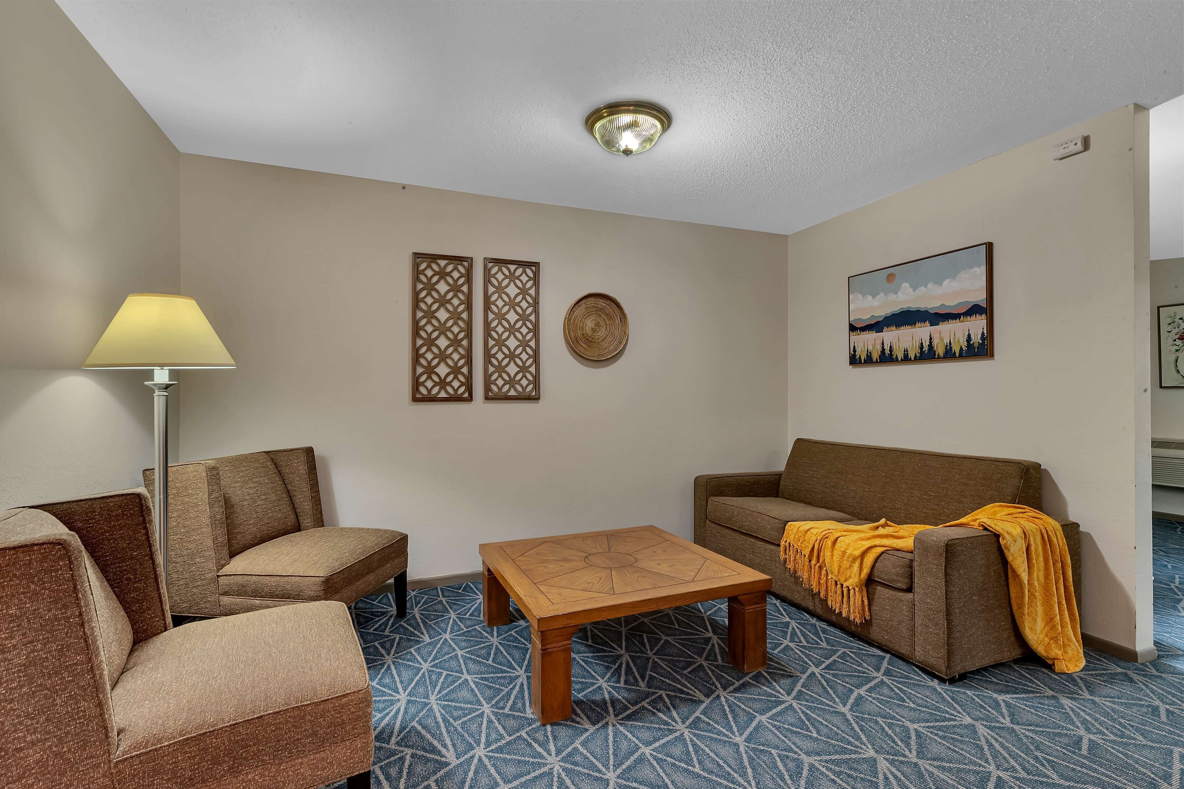 SureStay Hotel by Best Western Spicer