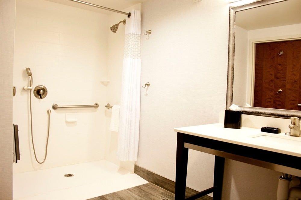 Hampton Inn & Suites Columbus Hampton Inn & Suites Columbus