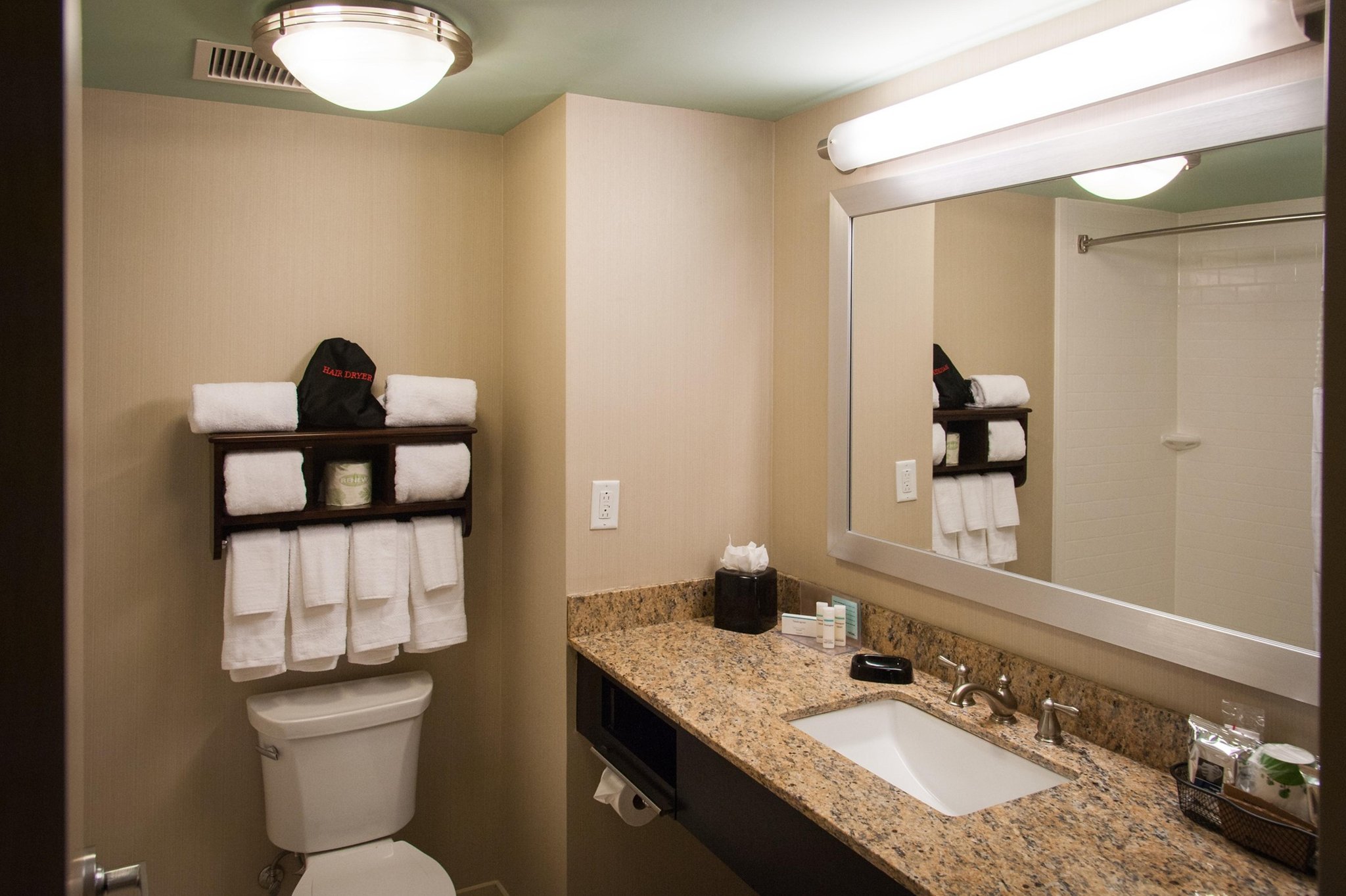 Hampton Inn & Suites Gulfport I-10 Hampton Inn & Suites Gulfport I-10