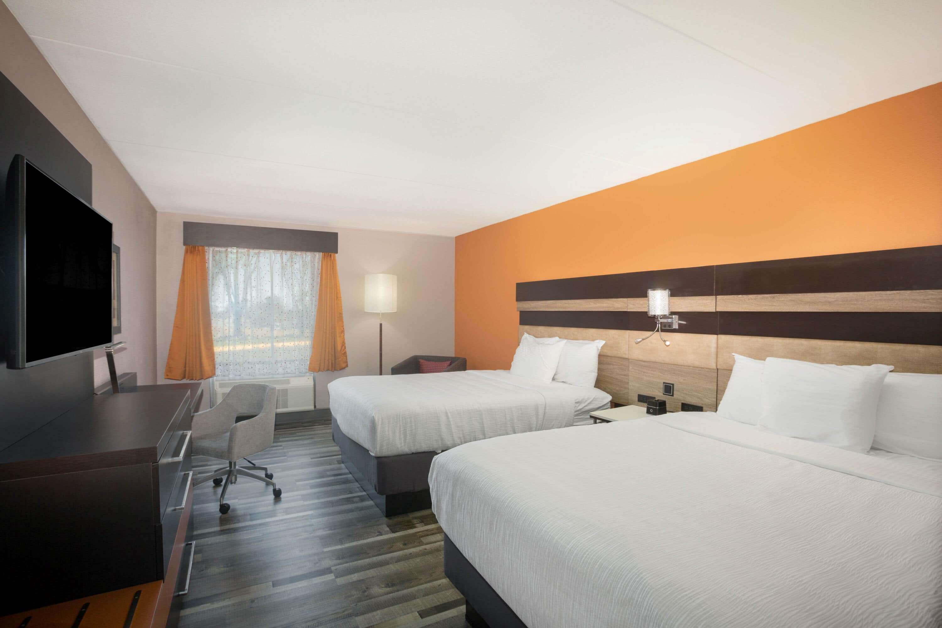 La Quinta Inn & Suites by Wyndham Branson La Quinta Inn & Suites by Wyndham Branson